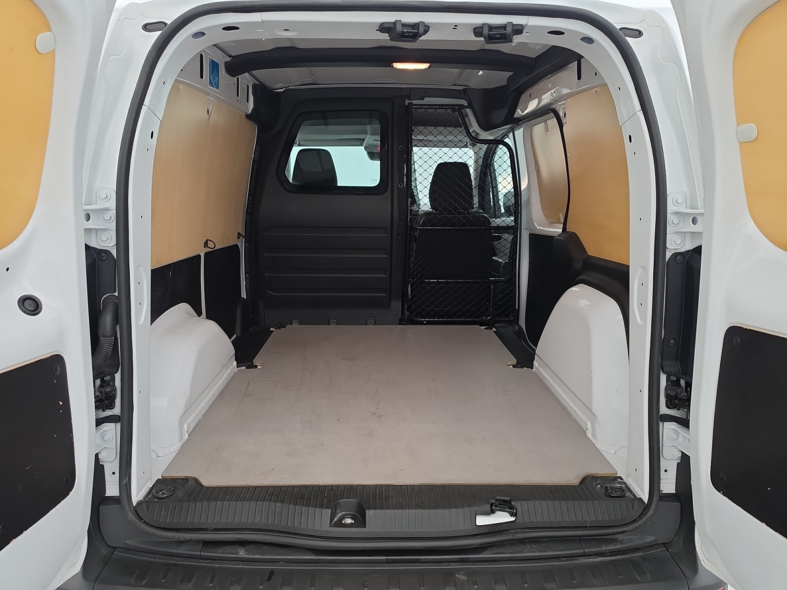 Vente en ligne Renault Kangoo Van  BLUE DCI 95 au prix de 14 990 €