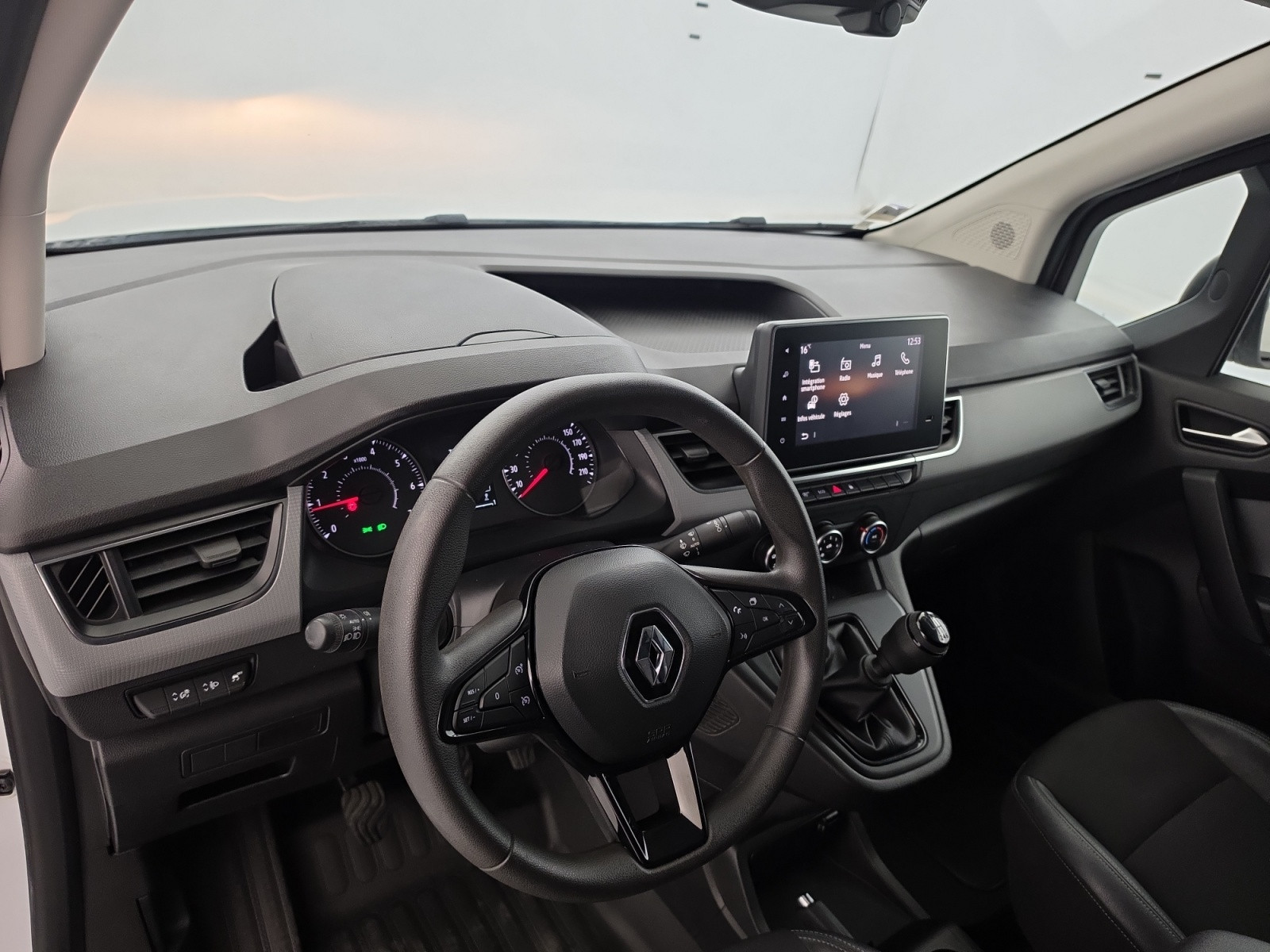 Vente en ligne Renault Kangoo Van  BLUE DCI 95 au prix de 14 990 €
