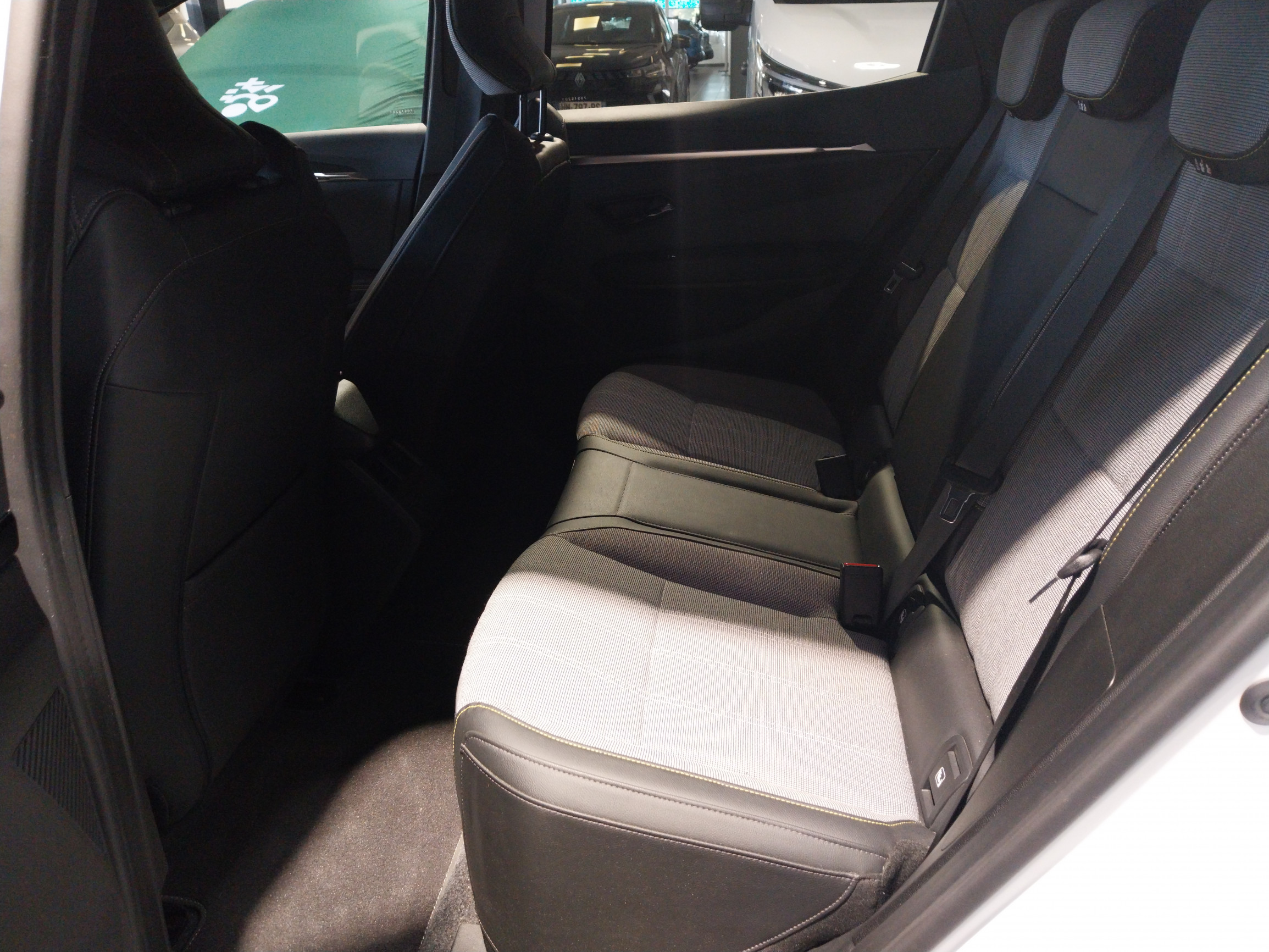 Vente en ligne Renault Megane E-Tech  EV60 220 ch optimum charge au prix de 27 990 €