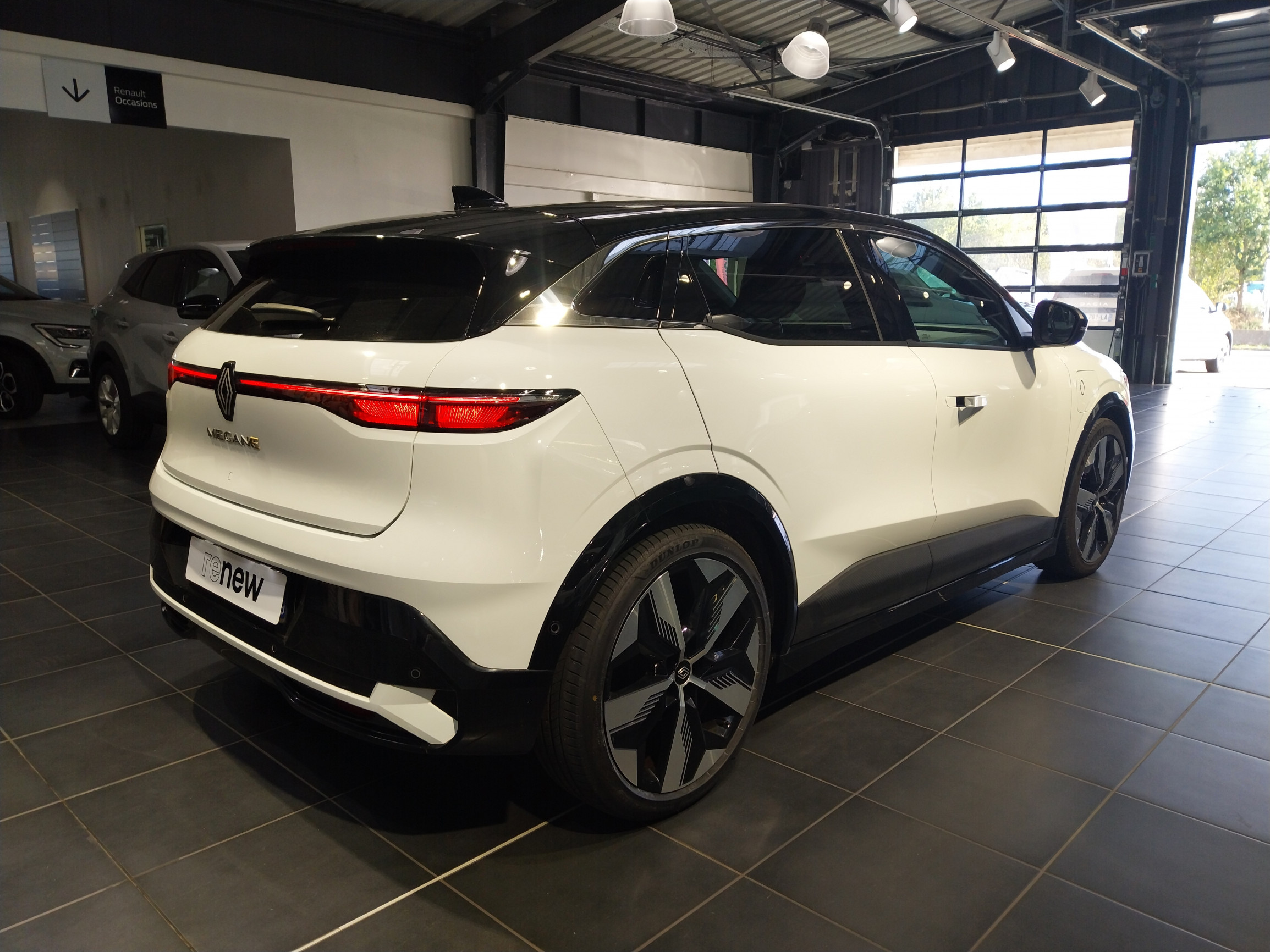 Vente en ligne Renault Megane E-Tech  EV60 220 ch optimum charge au prix de 27 990 €