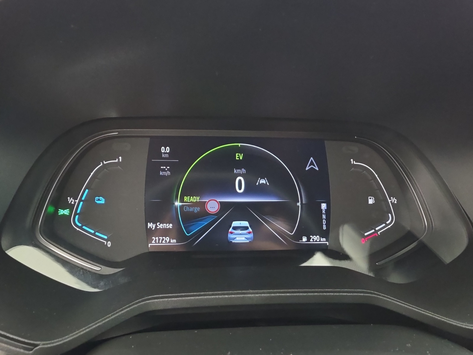 Vente en ligne Renault Clio 5 Clio E-Tech full hybrid 145 au prix de 18 890 €