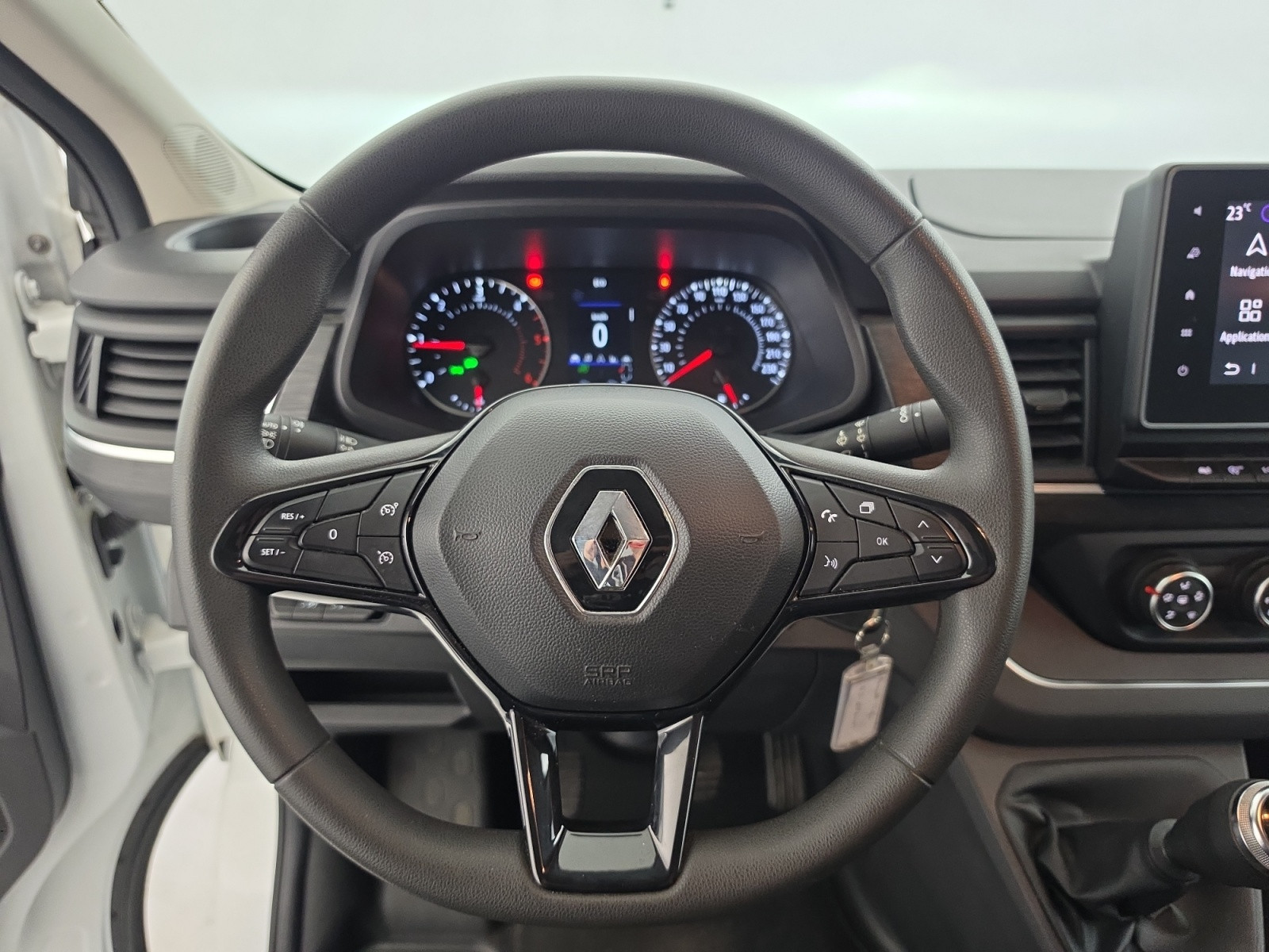 Vente en ligne Renault Trafic 3 Fourgon TRAFIC FGN L2H1 3000 KG BLUE DCI 130 au prix de 22 990 €