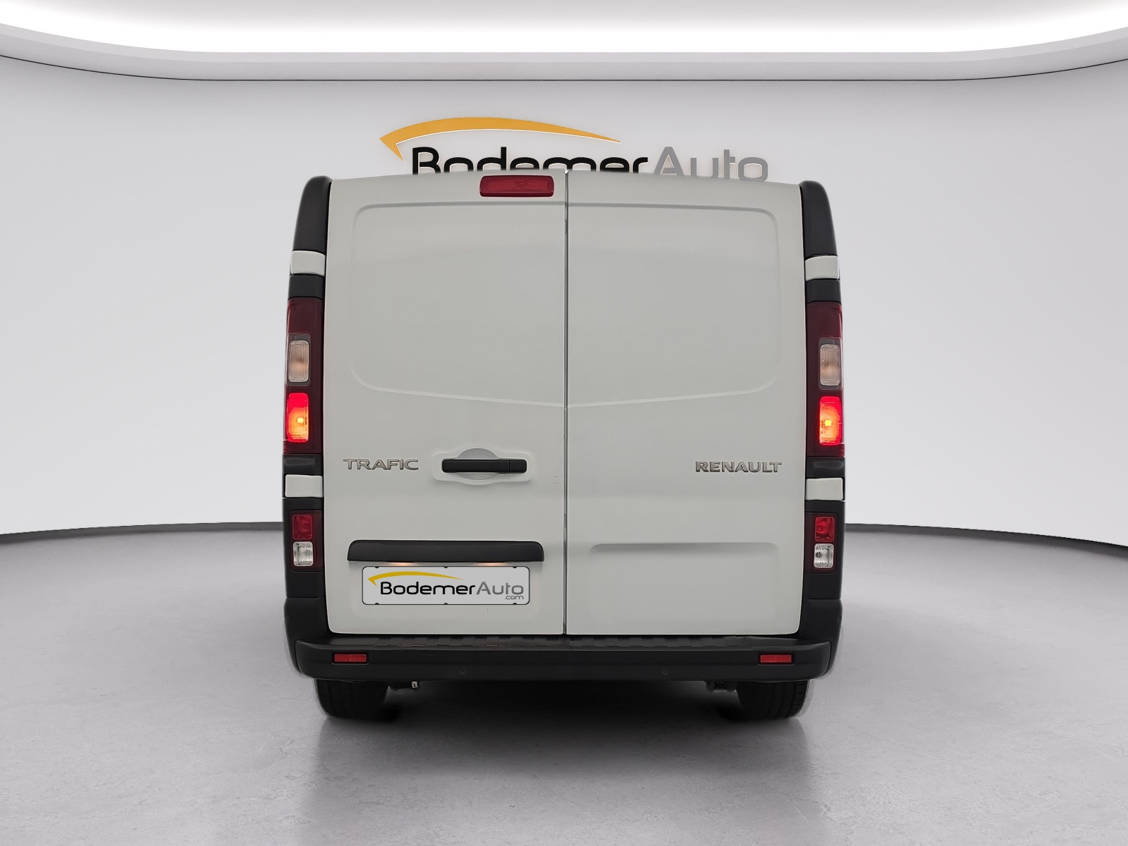 Vente en ligne Renault Trafic 3 Fourgon TRAFIC FGN L2H1 3000 KG BLUE DCI 130 au prix de 22 990 €
