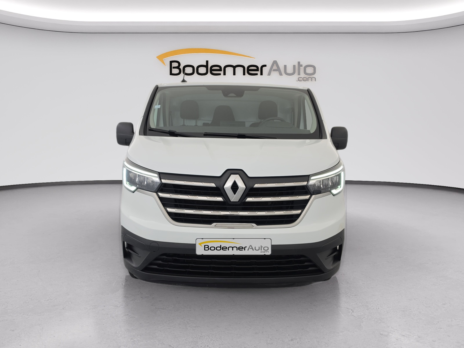 Vente en ligne Renault Trafic 3 Fourgon TRAFIC FGN L2H1 3000 KG BLUE DCI 130 au prix de 22 990 €