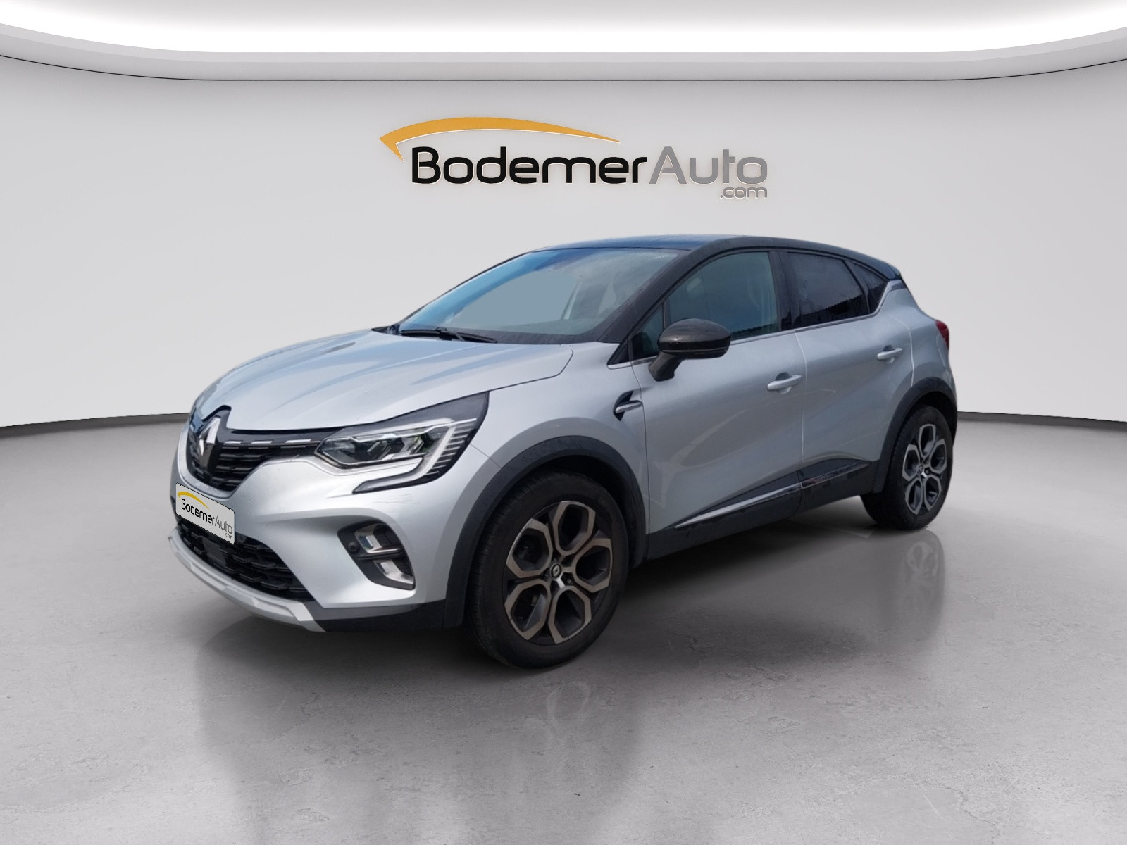 Renault Captur  mild hybrid 160 EDC occasion de 2023 en vente à Quimper