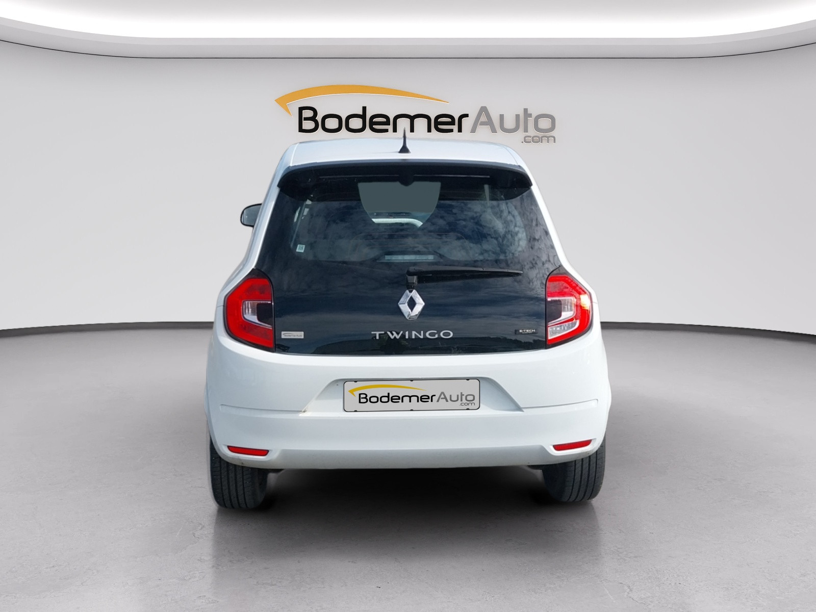 Vente en ligne Renault Twingo Electrique Twingo III E-Tech au prix de 12 990 €