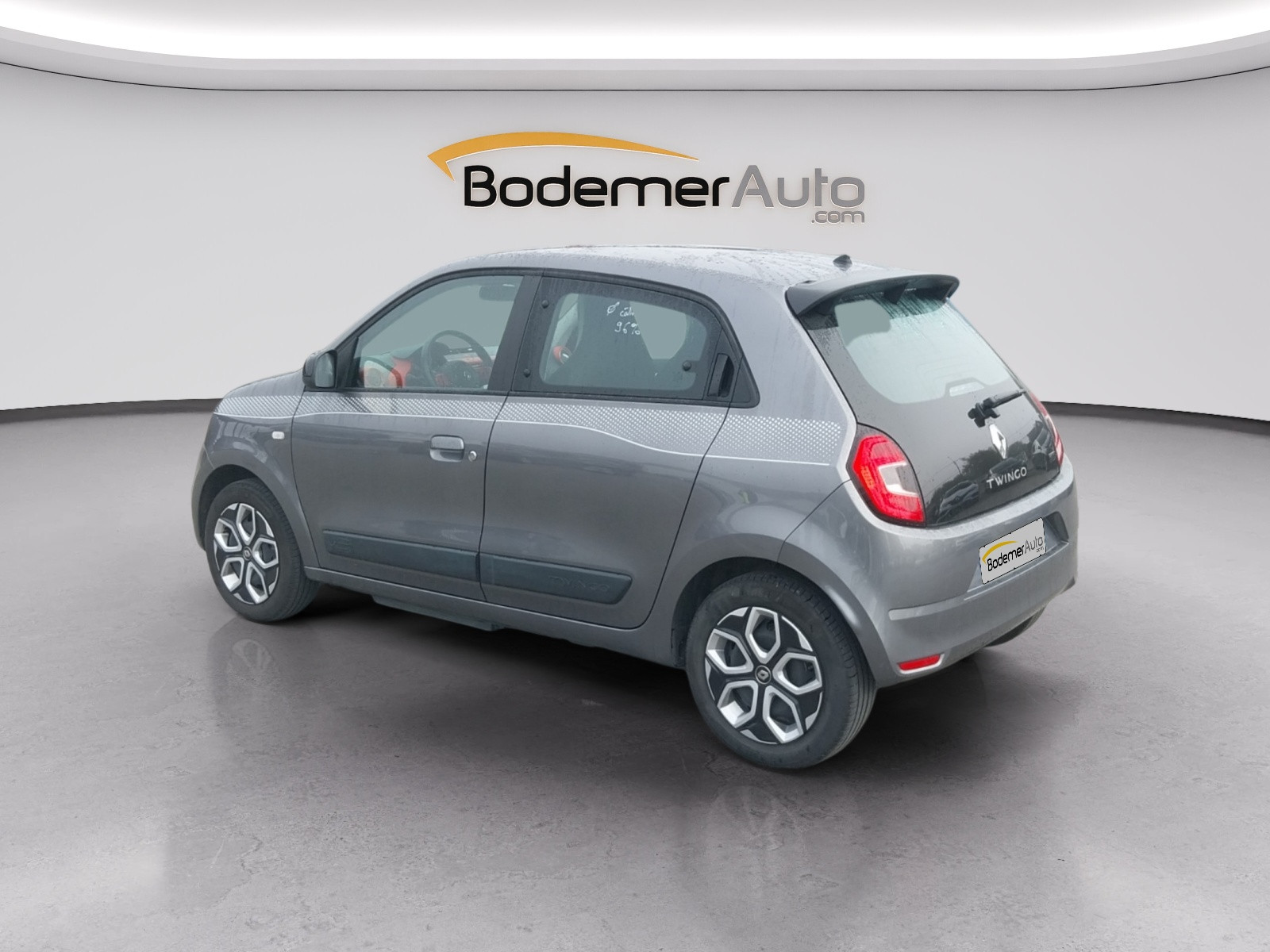 Vente en ligne Renault Twingo Electrique Twingo III E-Tech au prix de 13 990 €