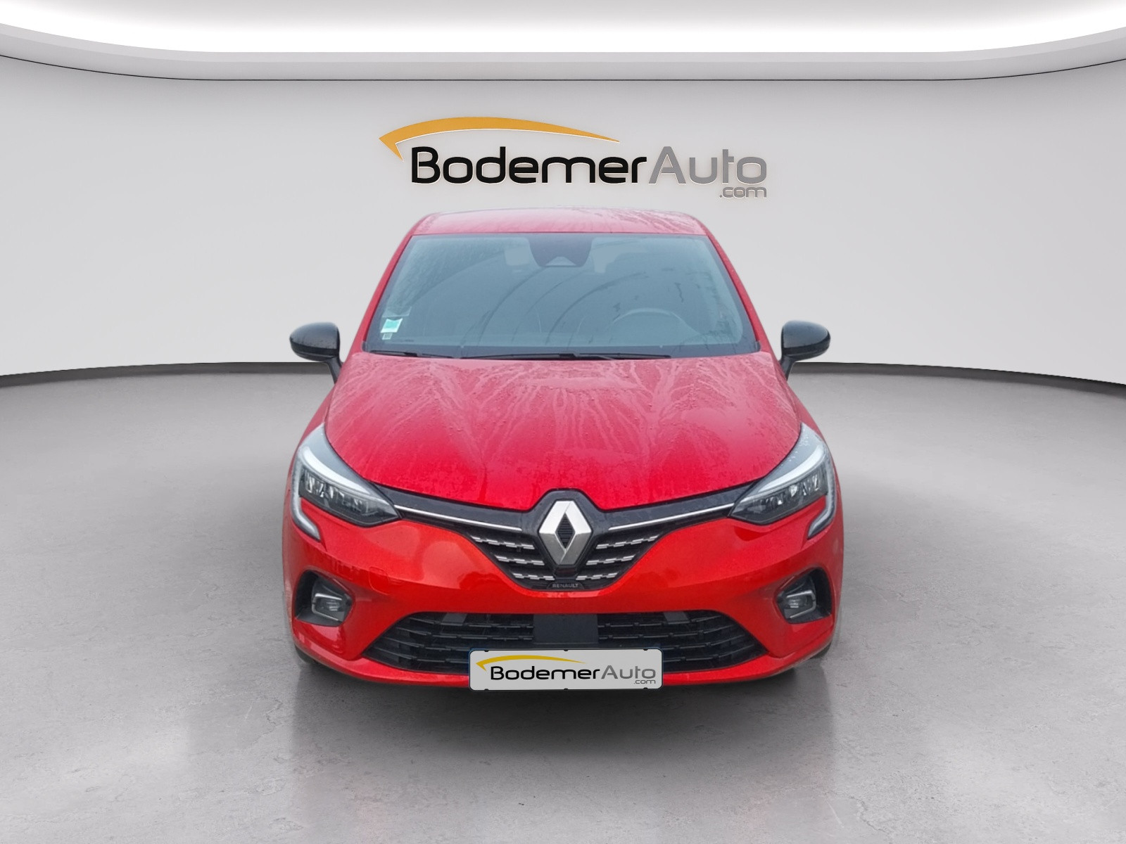 Vente en ligne Renault Clio 5 Clio E-Tech full hybrid 145 au prix de 17 490 €