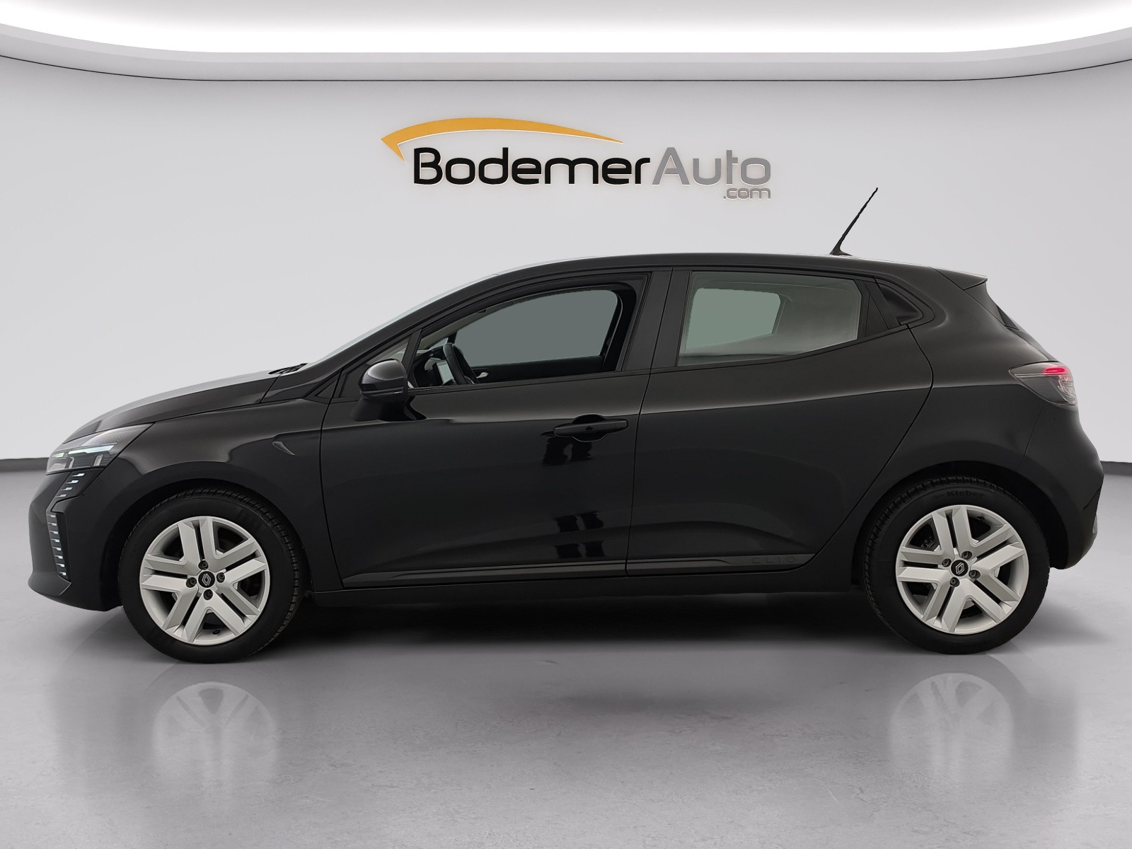 Vente en ligne Renault Clio 5 Clio SCe 65 au prix de 13 490 €