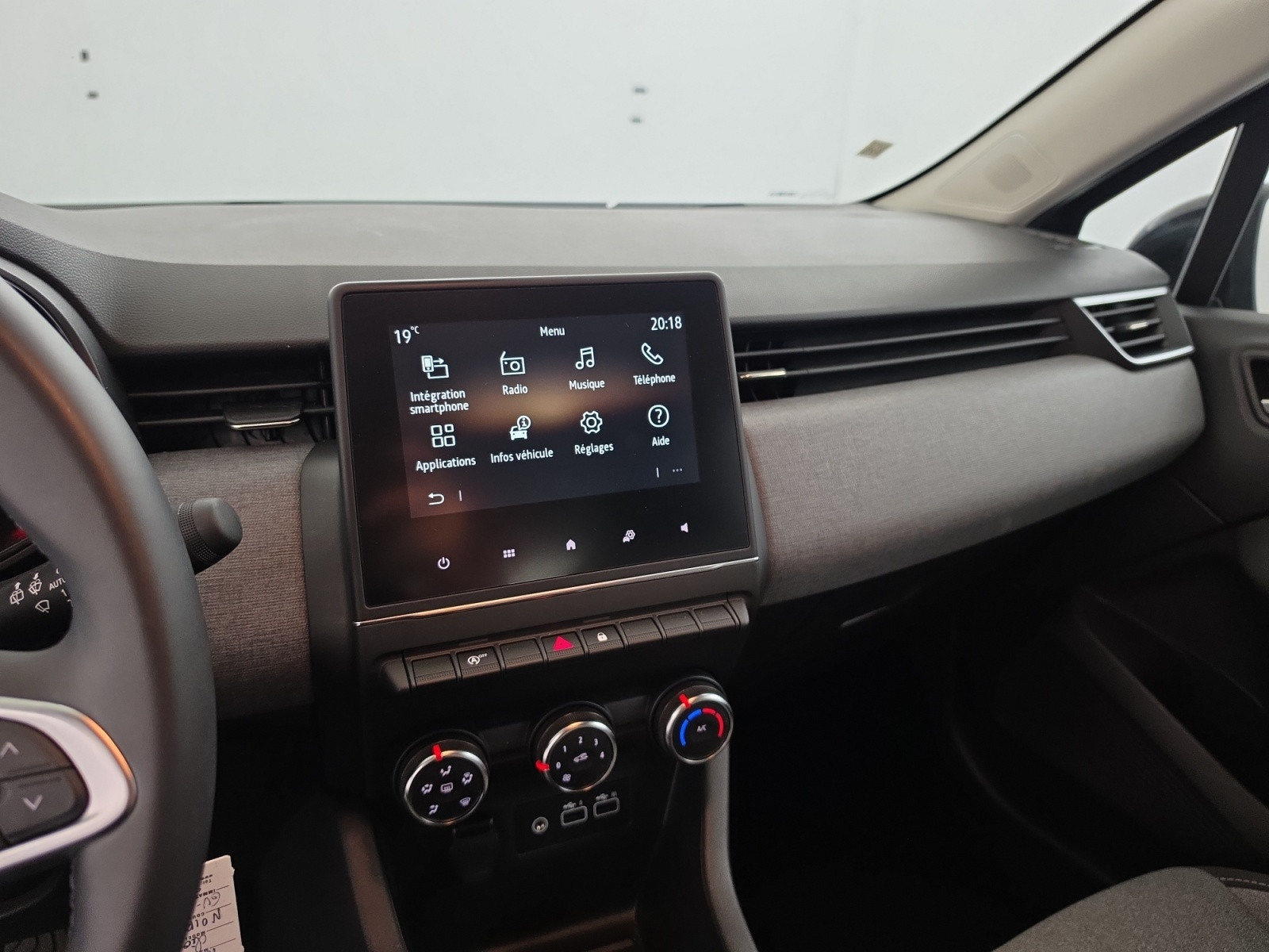 Vente en ligne Renault Clio 5 Clio SCe 65 au prix de 13 490 €