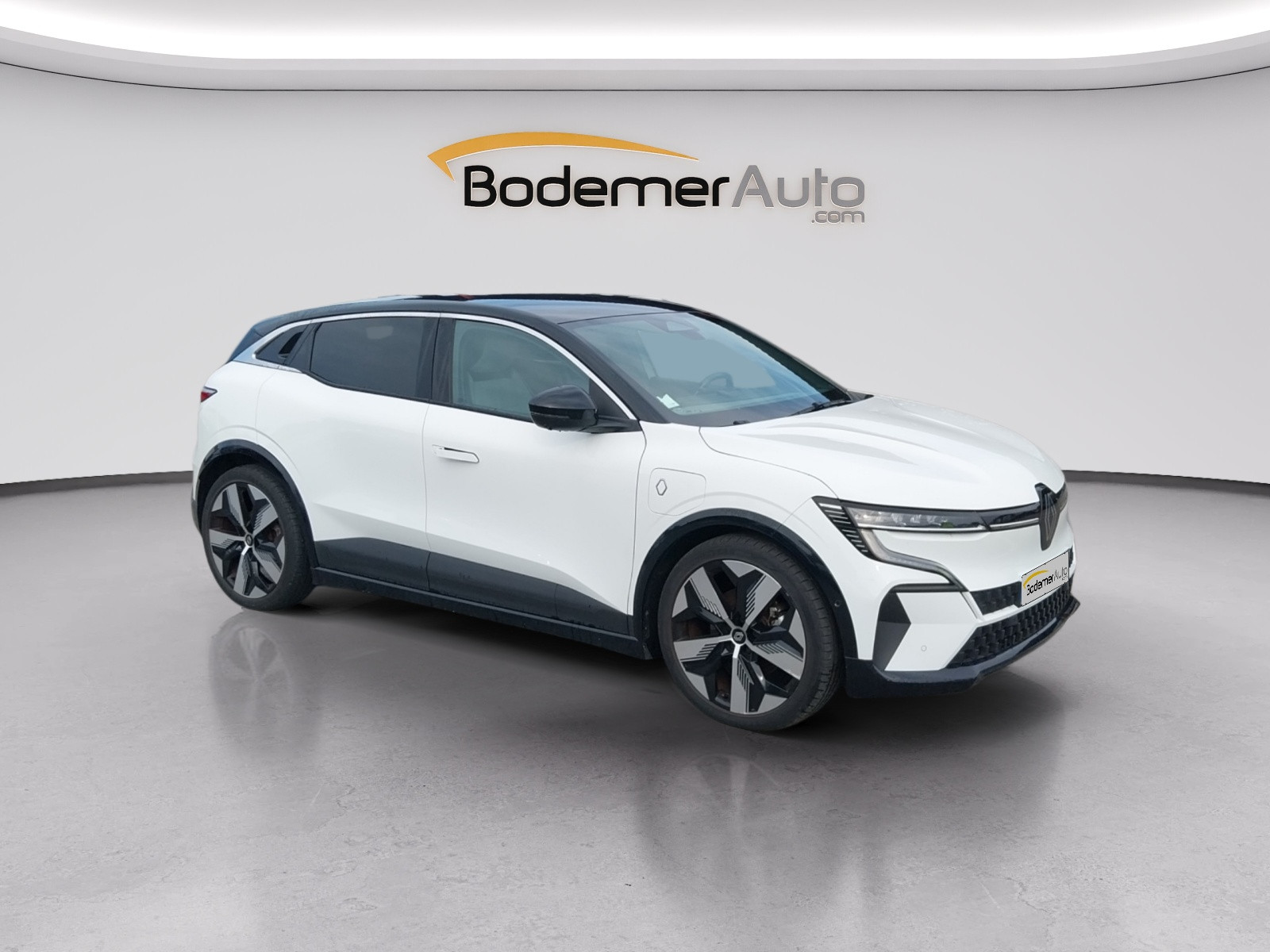 Vente en ligne Renault Megane E-Tech  EV60 220 ch super charge au prix de 27 750 €