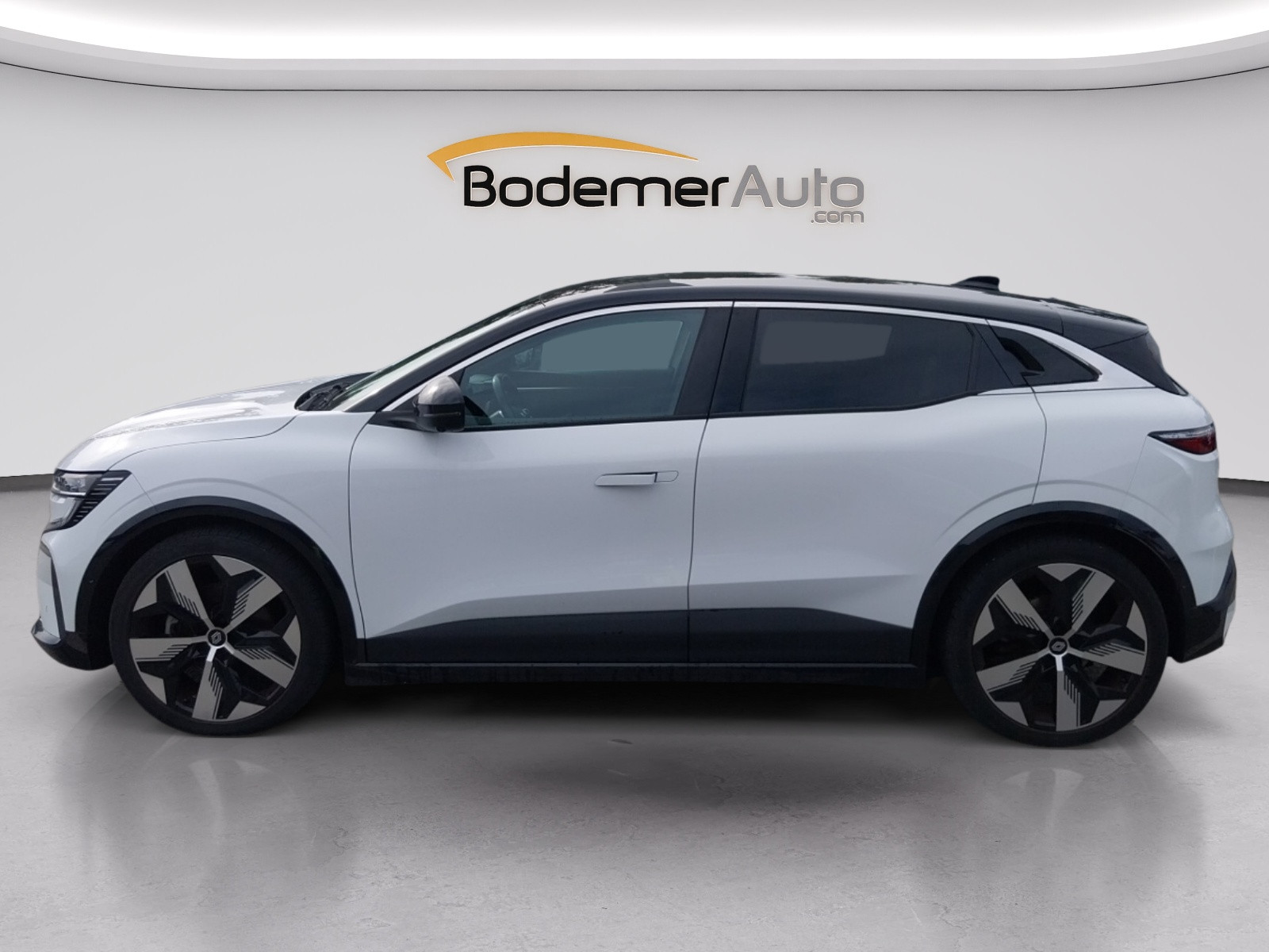Vente en ligne Renault Megane E-Tech  EV60 220 ch super charge au prix de 27 750 €