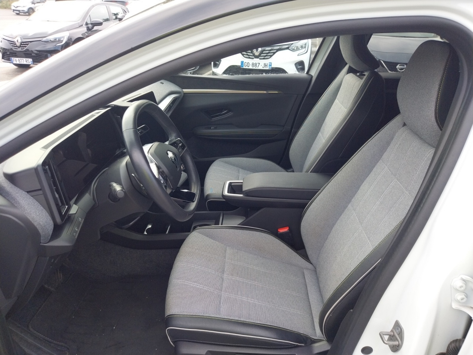 Vente en ligne Renault Megane E-Tech  EV60 220 ch super charge au prix de 27 750 €