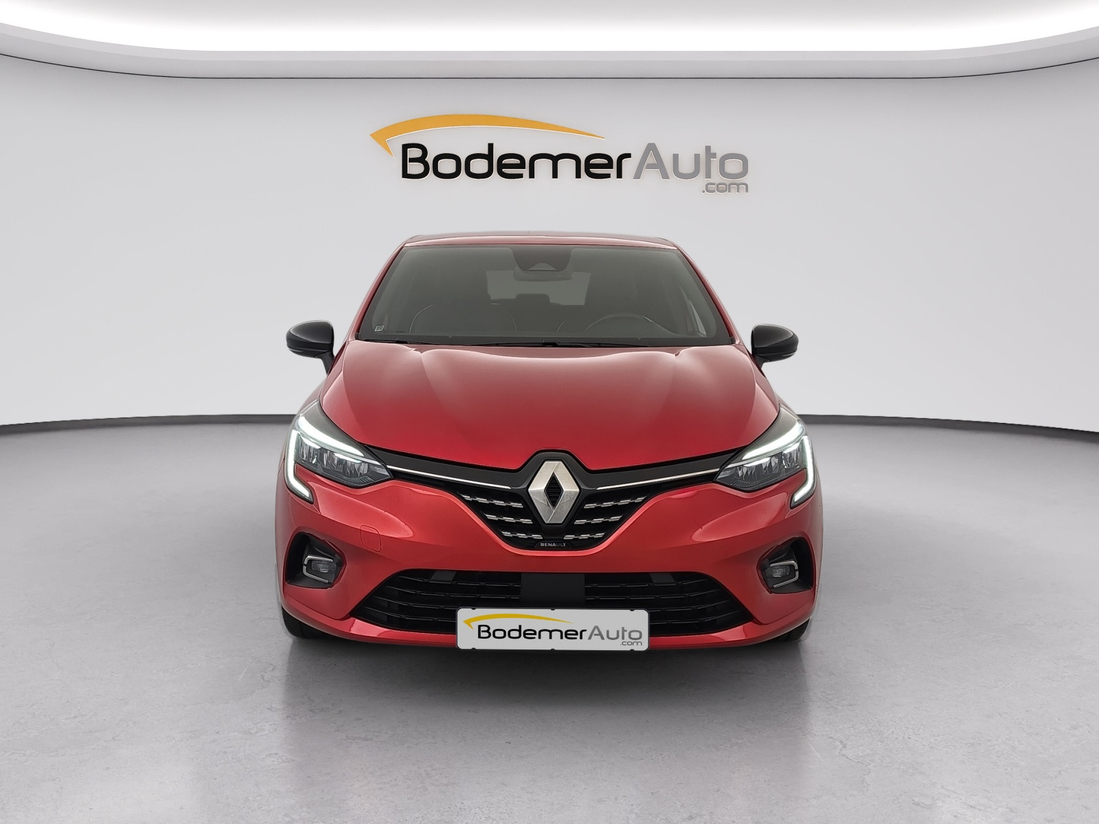 Vente en ligne Renault Clio 5 Clio E-Tech full hybrid 145 au prix de 17 490 €