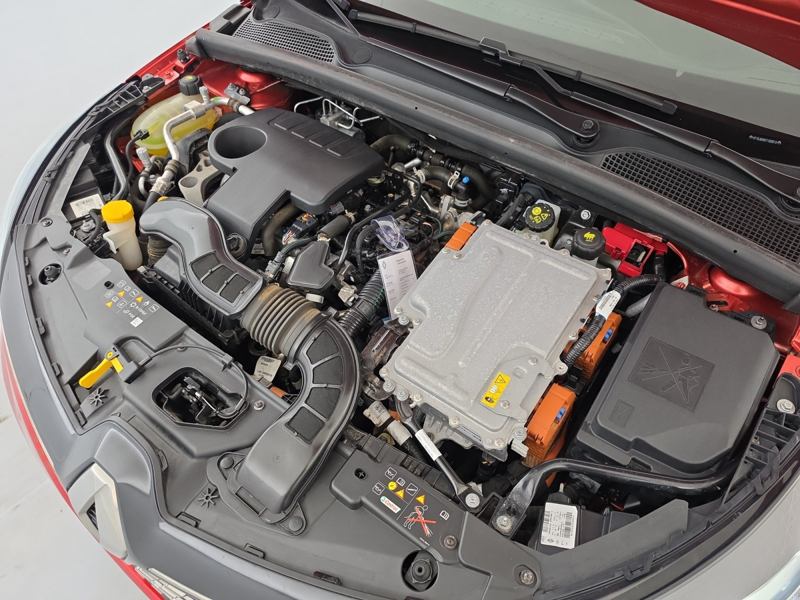 Vente en ligne Renault Clio 5 Clio E-Tech full hybrid 145 au prix de 17 490 €