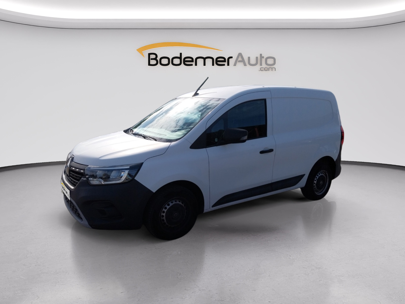 Vente en ligne Renault Kangoo Van  BLUE DCI 95 au prix de 14 990 €