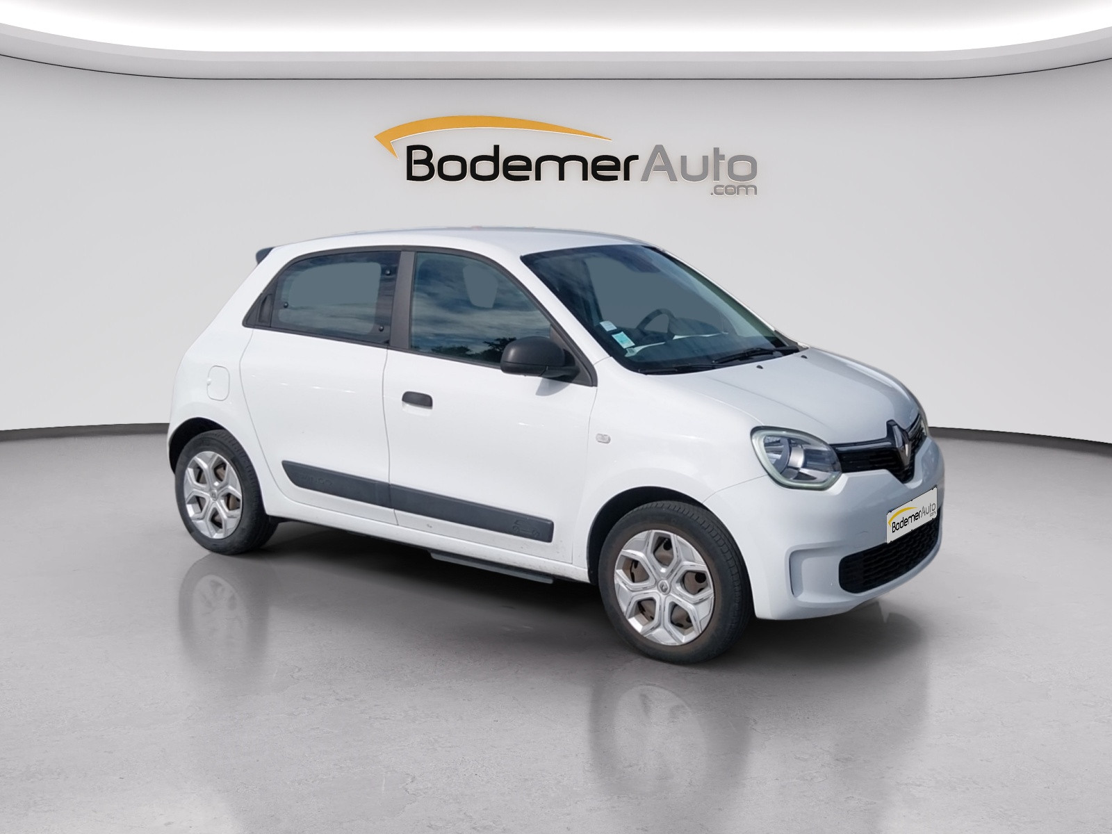 Vente en ligne Renault Twingo Electrique Twingo III E-Tech au prix de 12 990 €