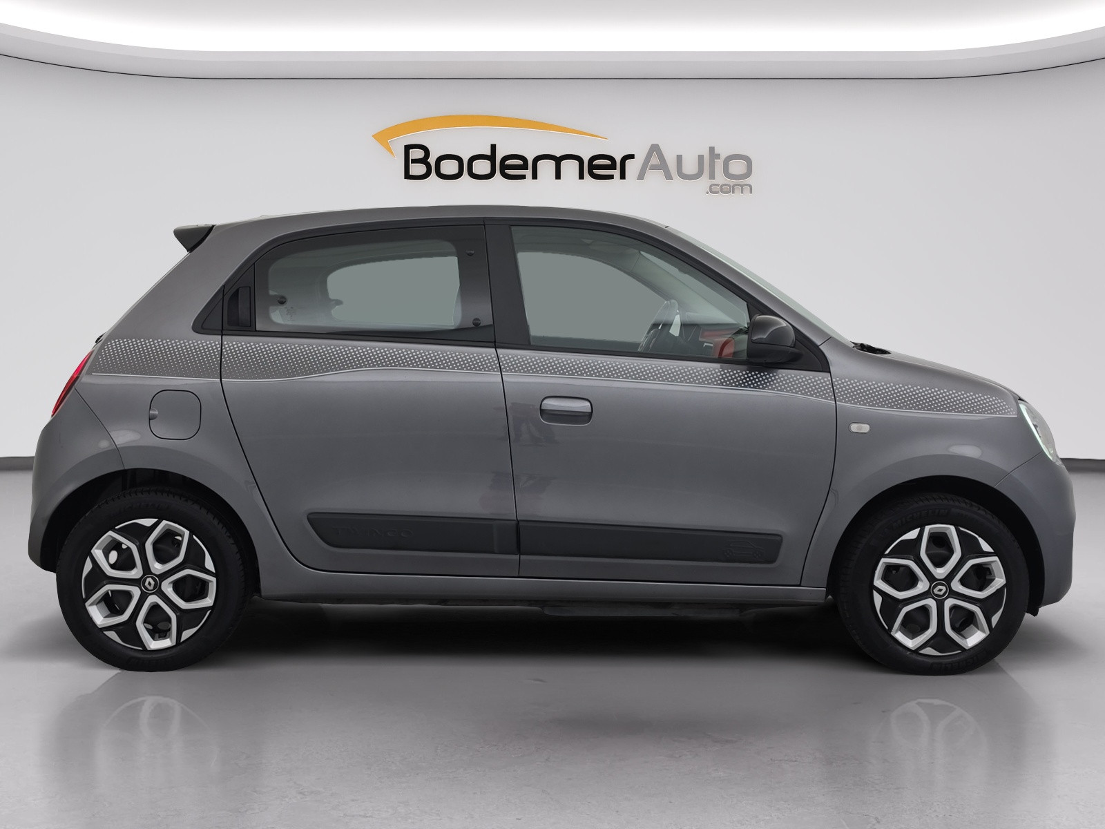 Vente en ligne Renault Twingo Electrique Twingo III E-Tech au prix de 13 990 €