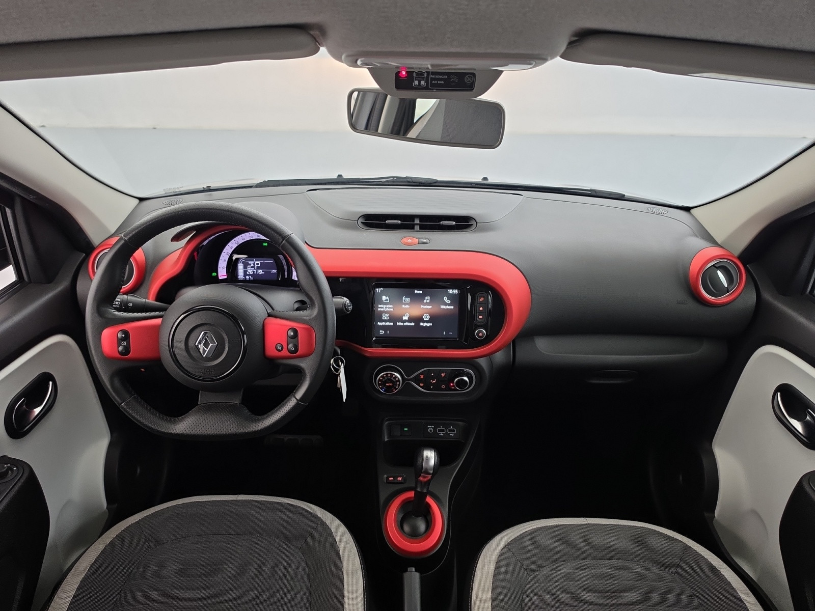 Vente en ligne Renault Twingo Electrique Twingo III E-Tech au prix de 13 990 €
