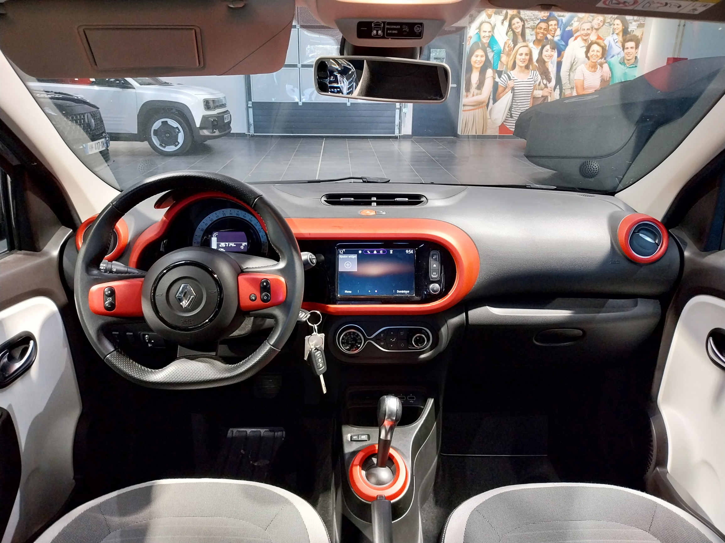 Vente en ligne Renault Twingo Electrique Twingo III E-Tech au prix de 13 990 €