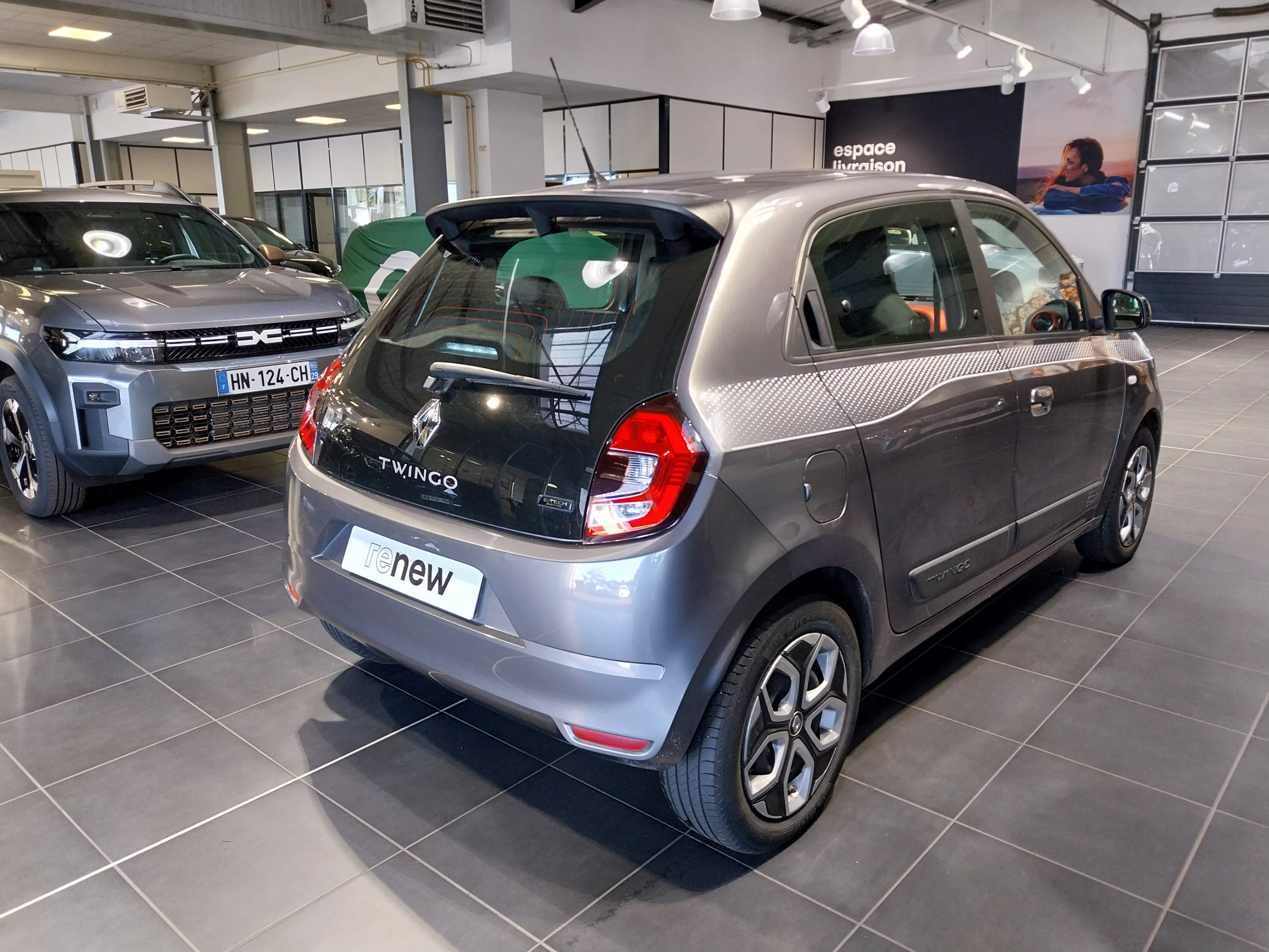Vente en ligne Renault Twingo Electrique Twingo III E-Tech au prix de 13 990 €