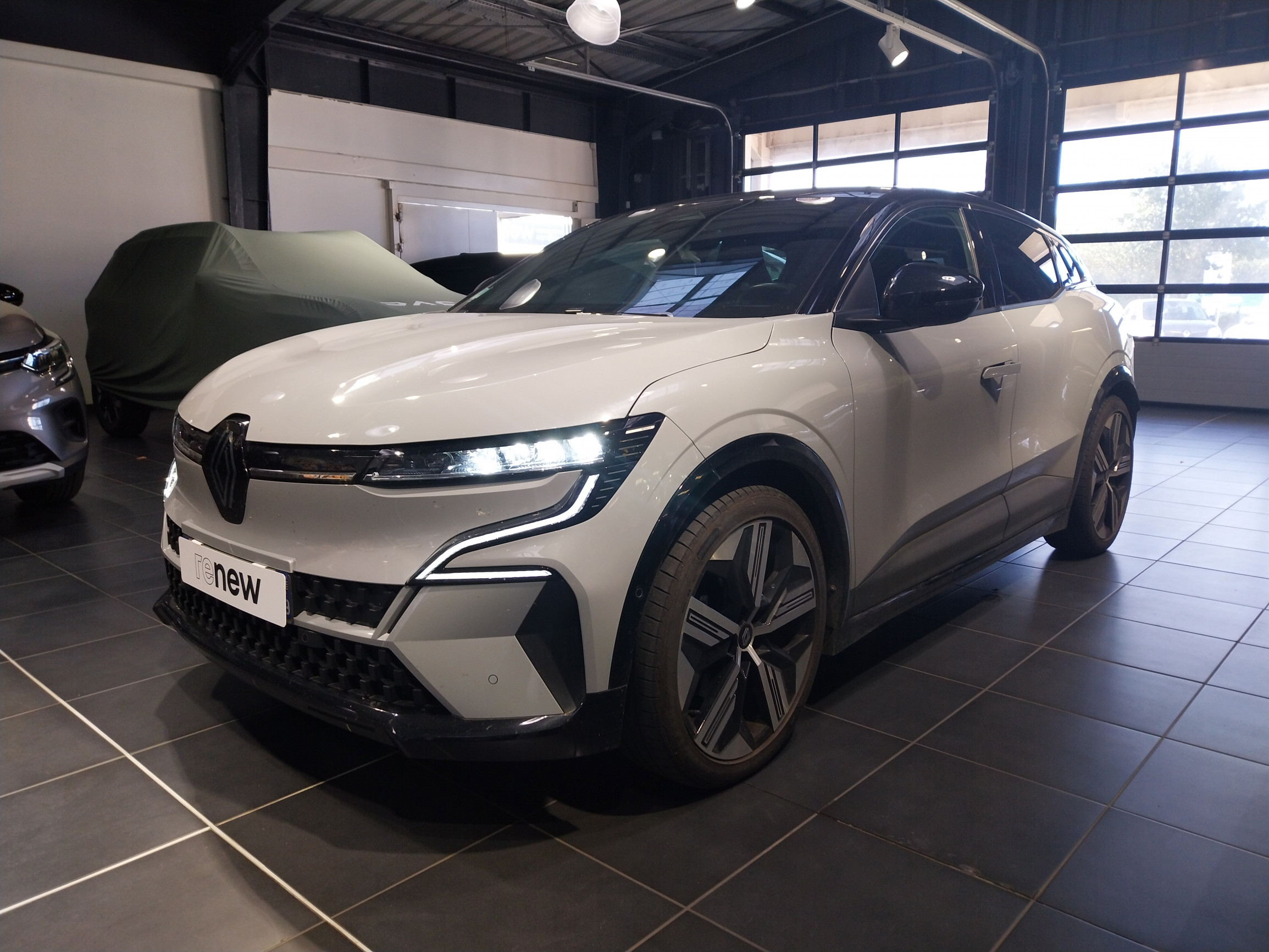 Renault Megane E-Tech  EV60 220 ch optimum charge occasion de 2023 en vente à Quimper
