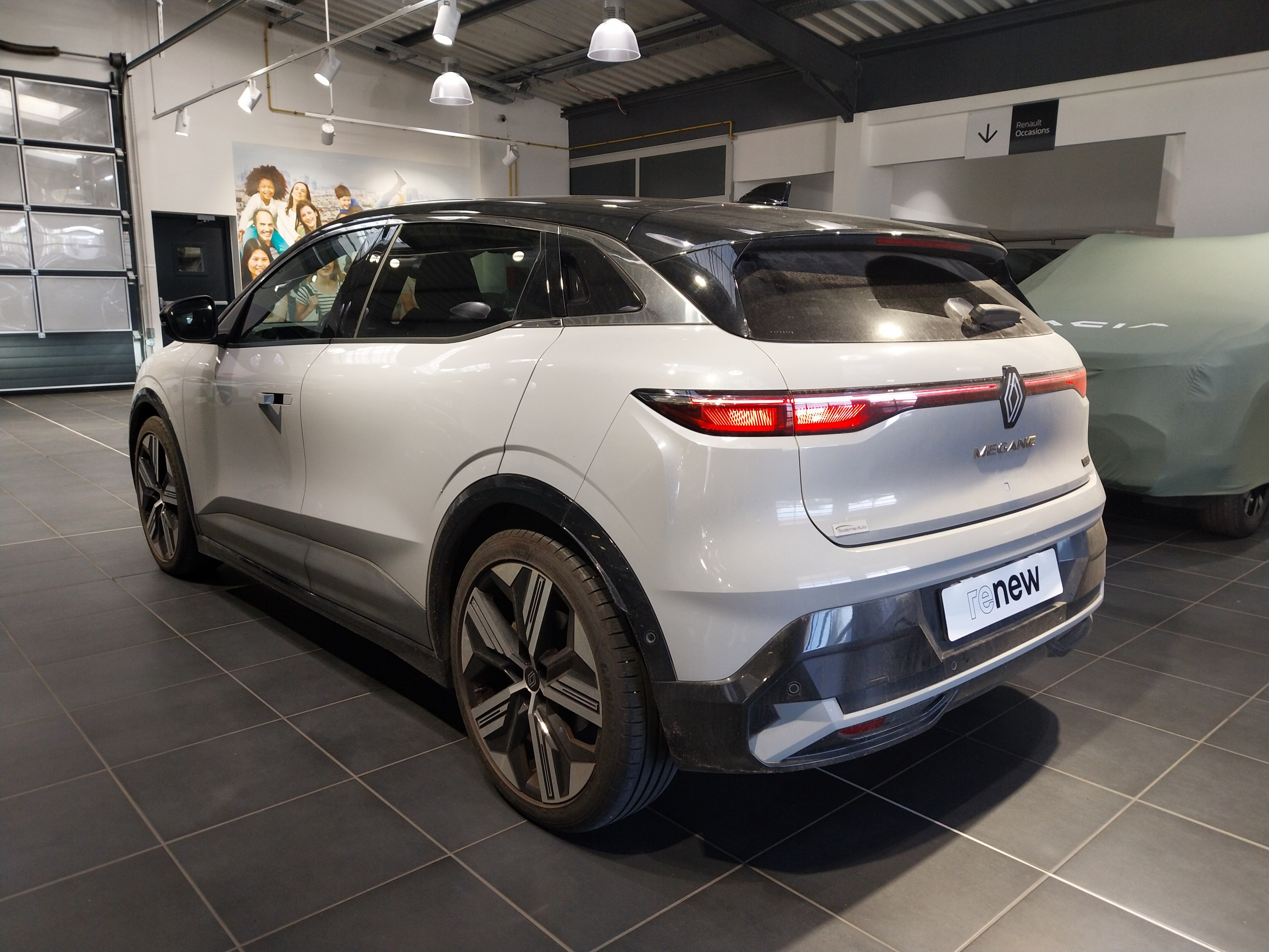 Vente en ligne Renault Megane E-Tech  EV60 220 ch optimum charge au prix de 28 250 €