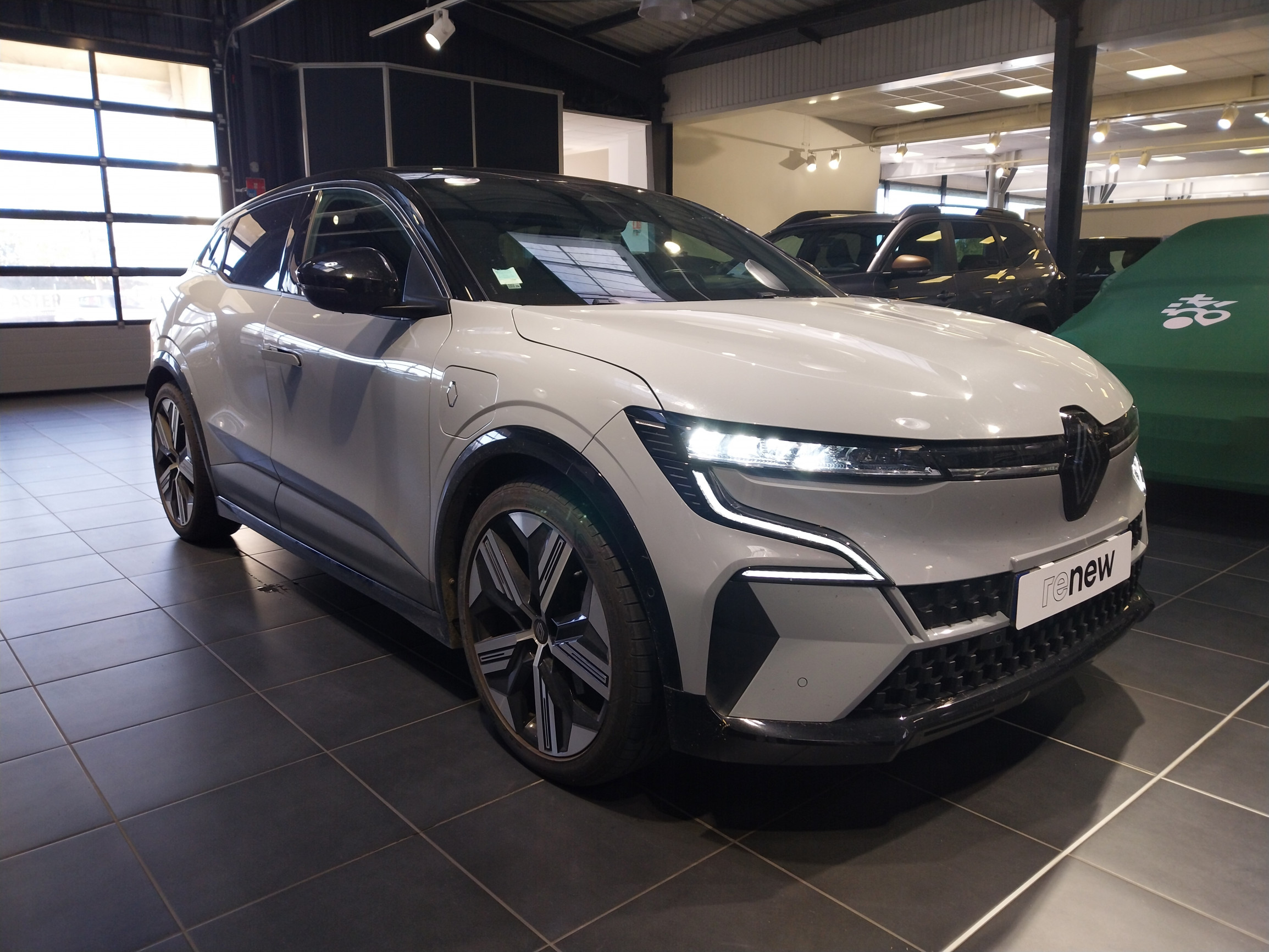 Vente en ligne Renault Megane E-Tech  EV60 220 ch optimum charge au prix de 28 250 €