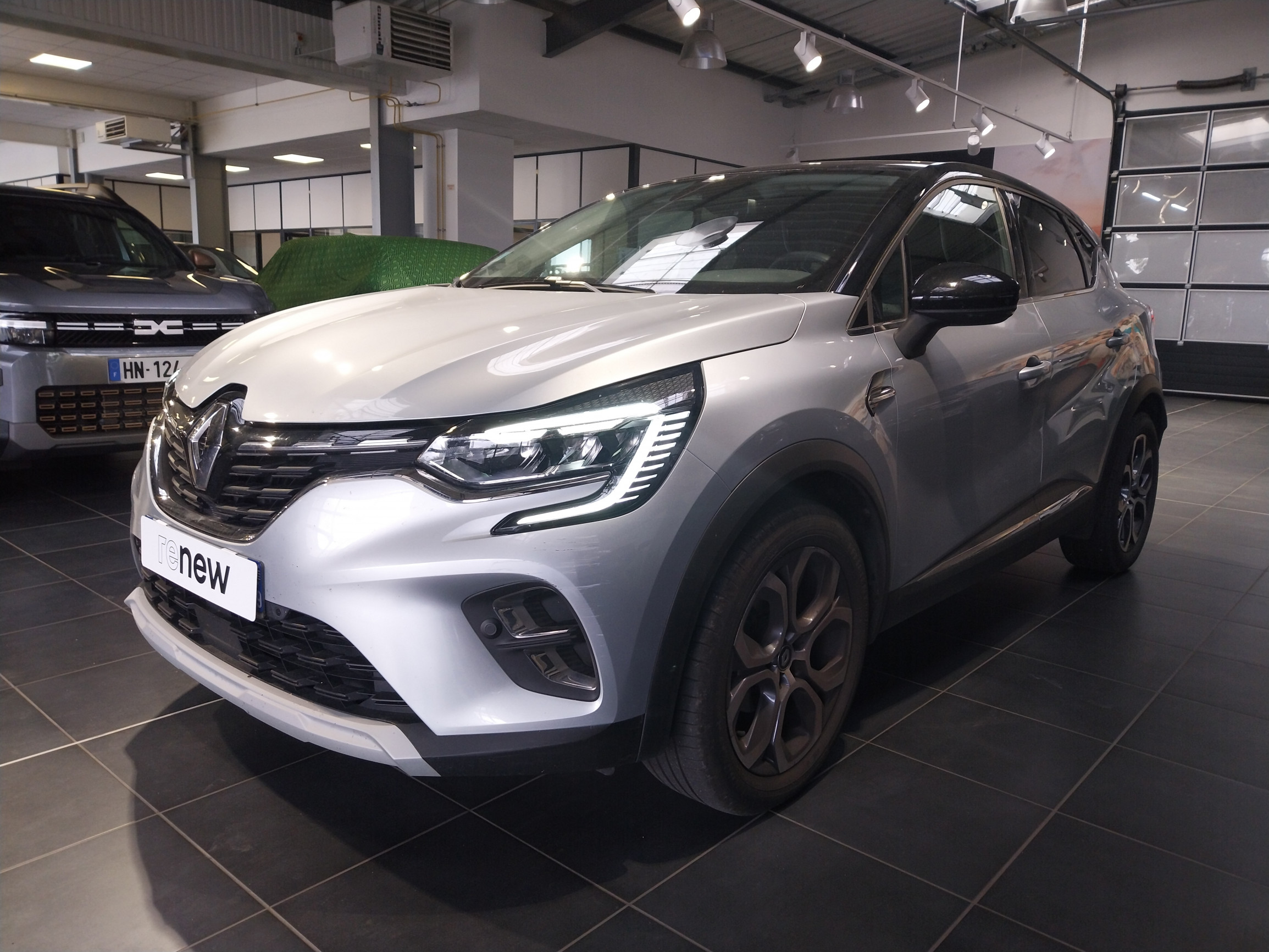 Renault Captur  mild hybrid 160 EDC occasion de 2023 en vente à Quimper