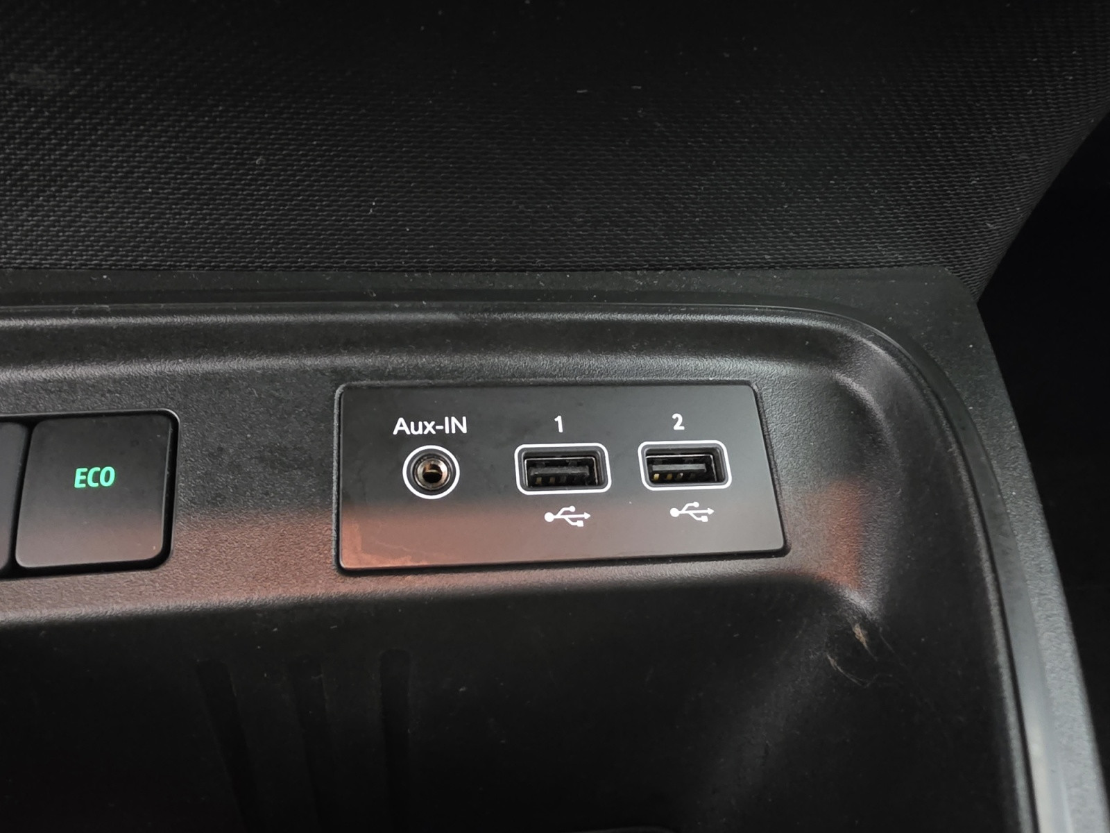 Vente en ligne Renault Twingo Electrique Twingo III E-Tech au prix de 12 990 €