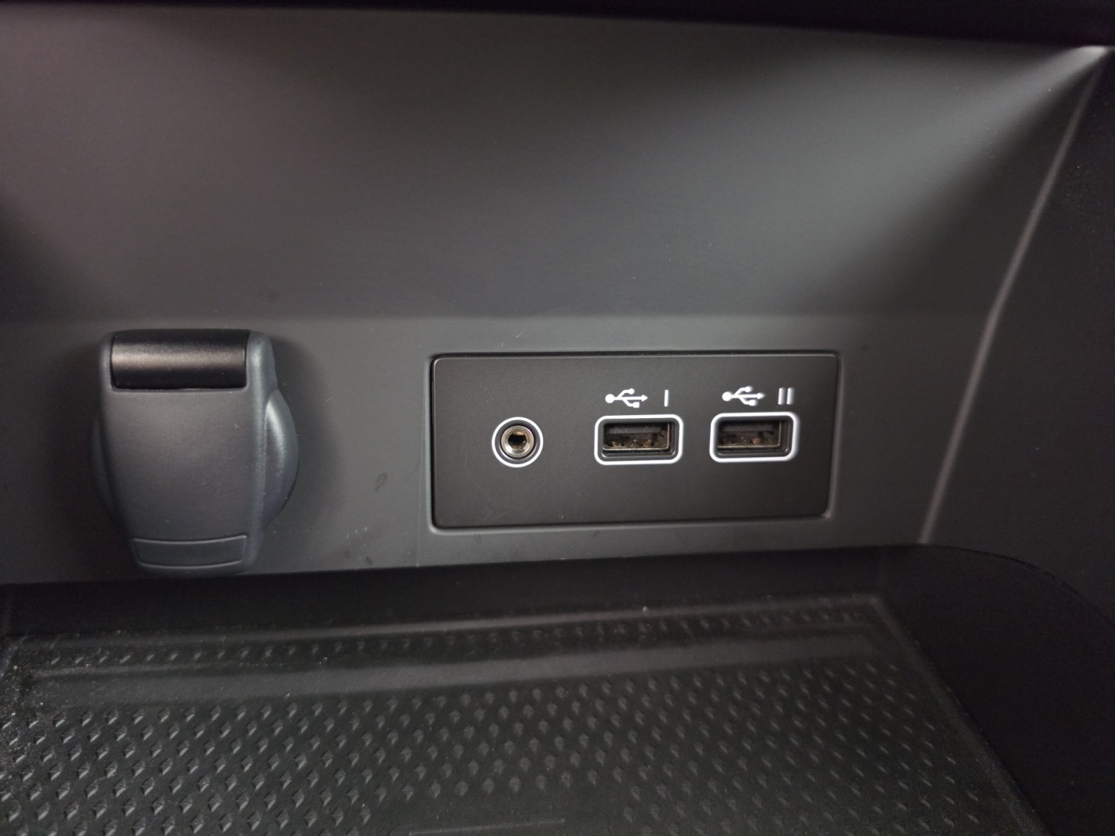 Vente en ligne Renault Captur  mild hybrid 140 au prix de 18 990 €