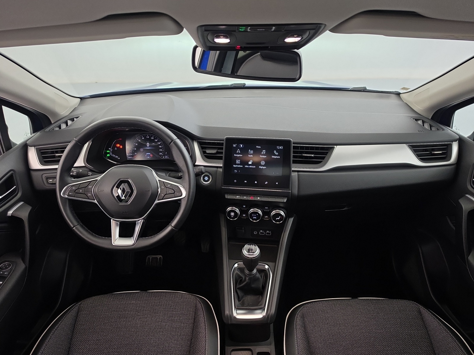 Vente en ligne Renault Captur  mild hybrid 140 au prix de 18 990 €