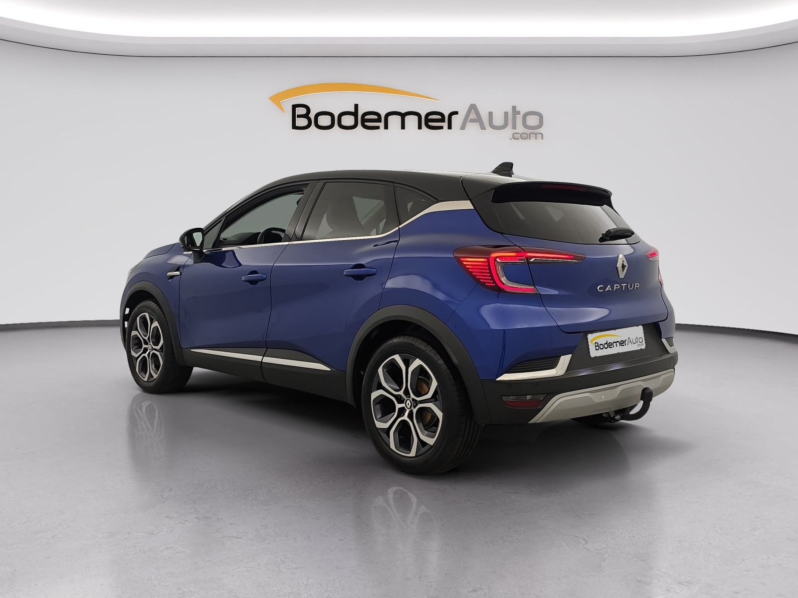 Vente en ligne Renault Captur  mild hybrid 140 au prix de 18 990 €