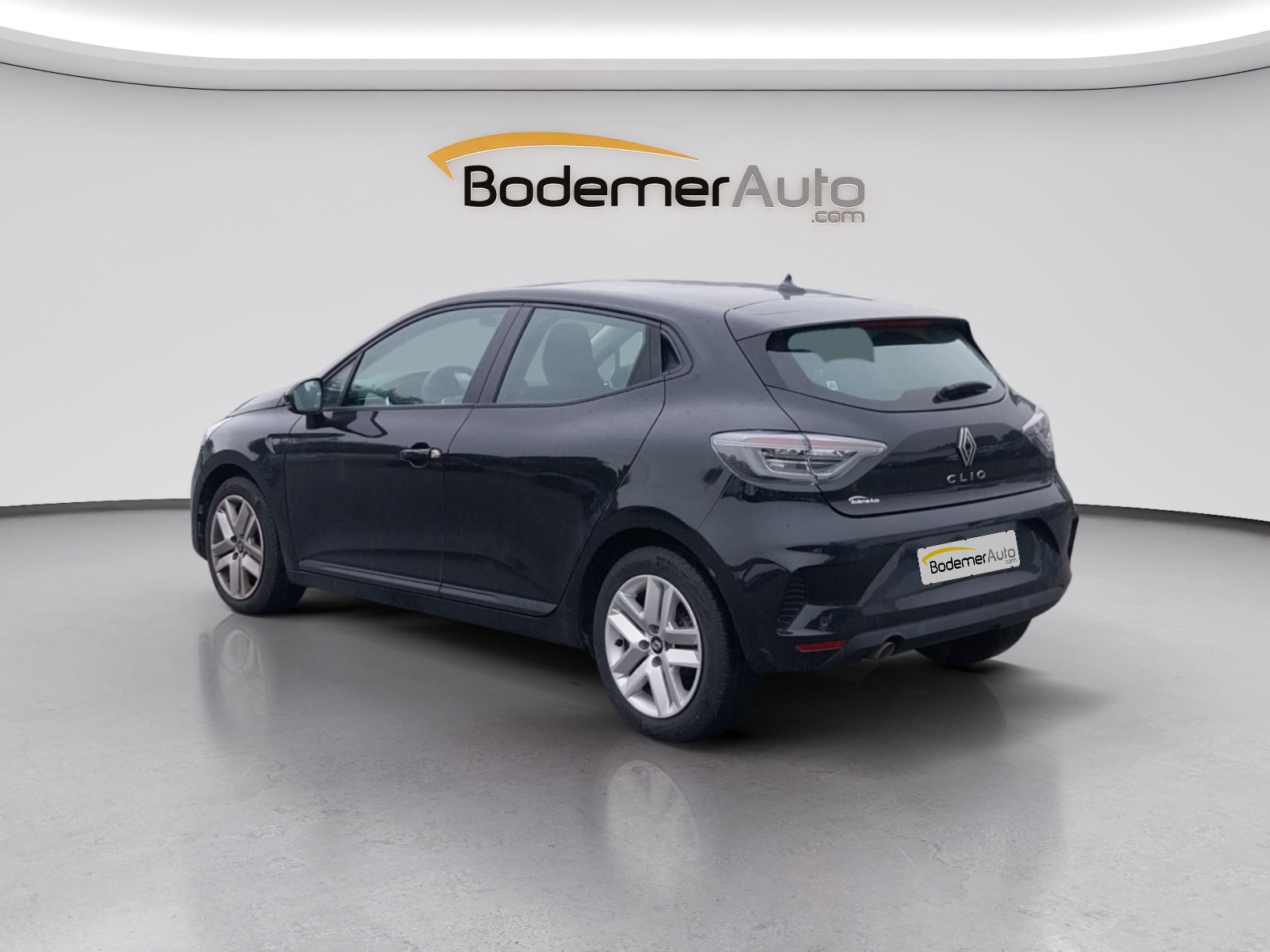 Vente en ligne Renault Clio 5 Clio SCe 65 au prix de 13 490 €