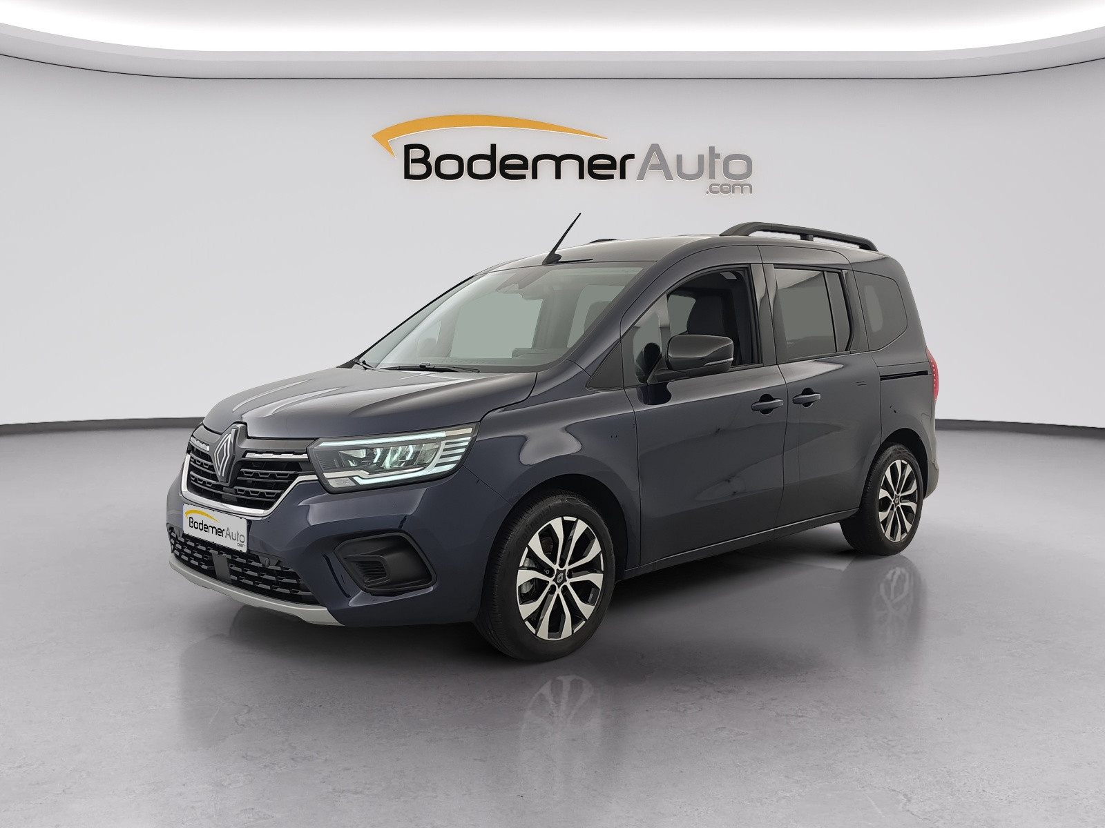 Renault Kangoo  Blue dCi 115 auto occasion de 2025 en vente à Quimper