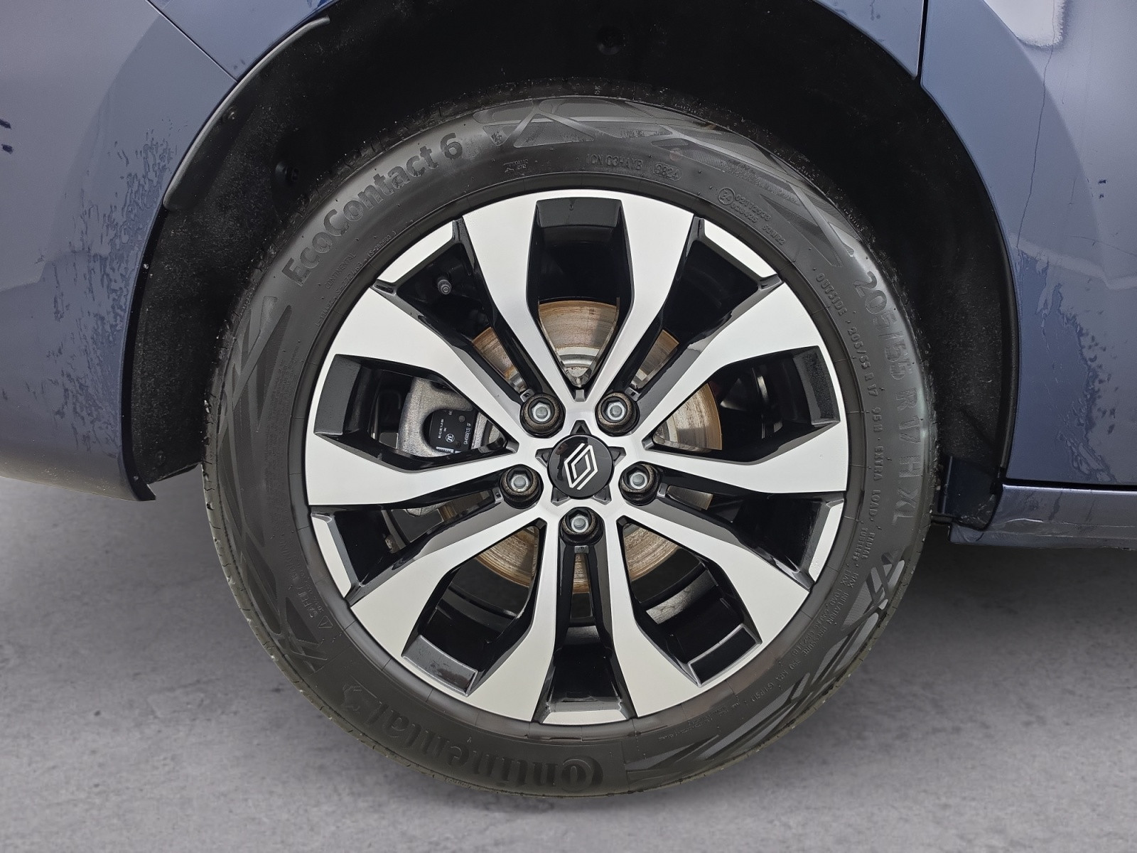 Vente en ligne Renault Kangoo  Blue dCi 115 auto au prix de 34 990 €