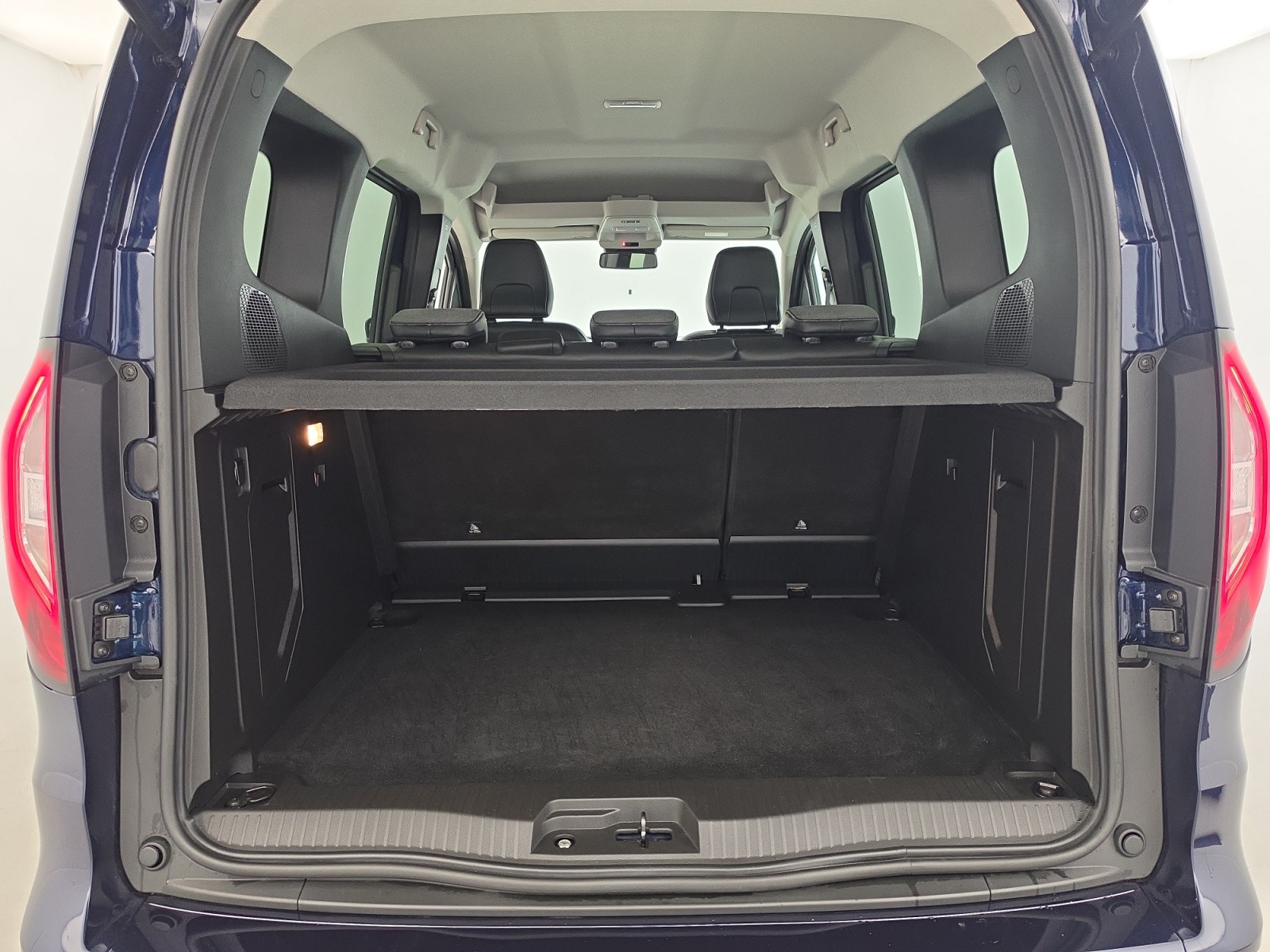 Vente en ligne Renault Kangoo  Blue dCi 115 auto au prix de 34 990 €