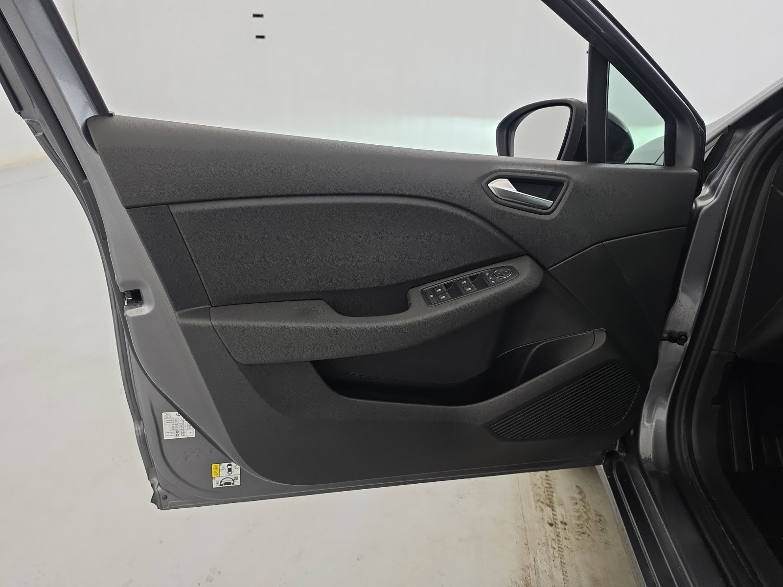 Vente en ligne Renault Clio 5 Clio TCe 90 au prix de 14 600 €
