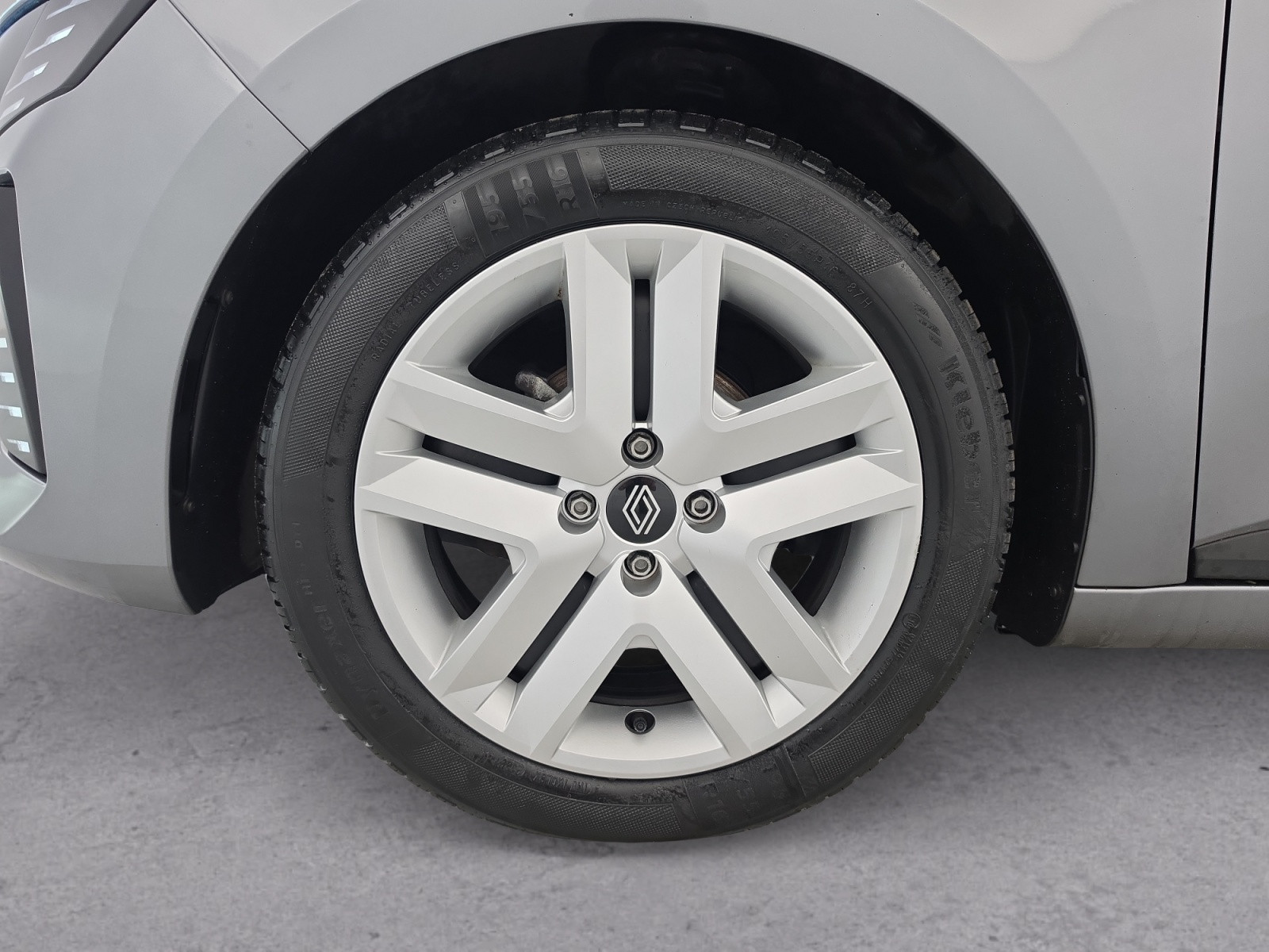 Vente en ligne Renault Clio 5 Clio TCe 90 au prix de 14 600 €