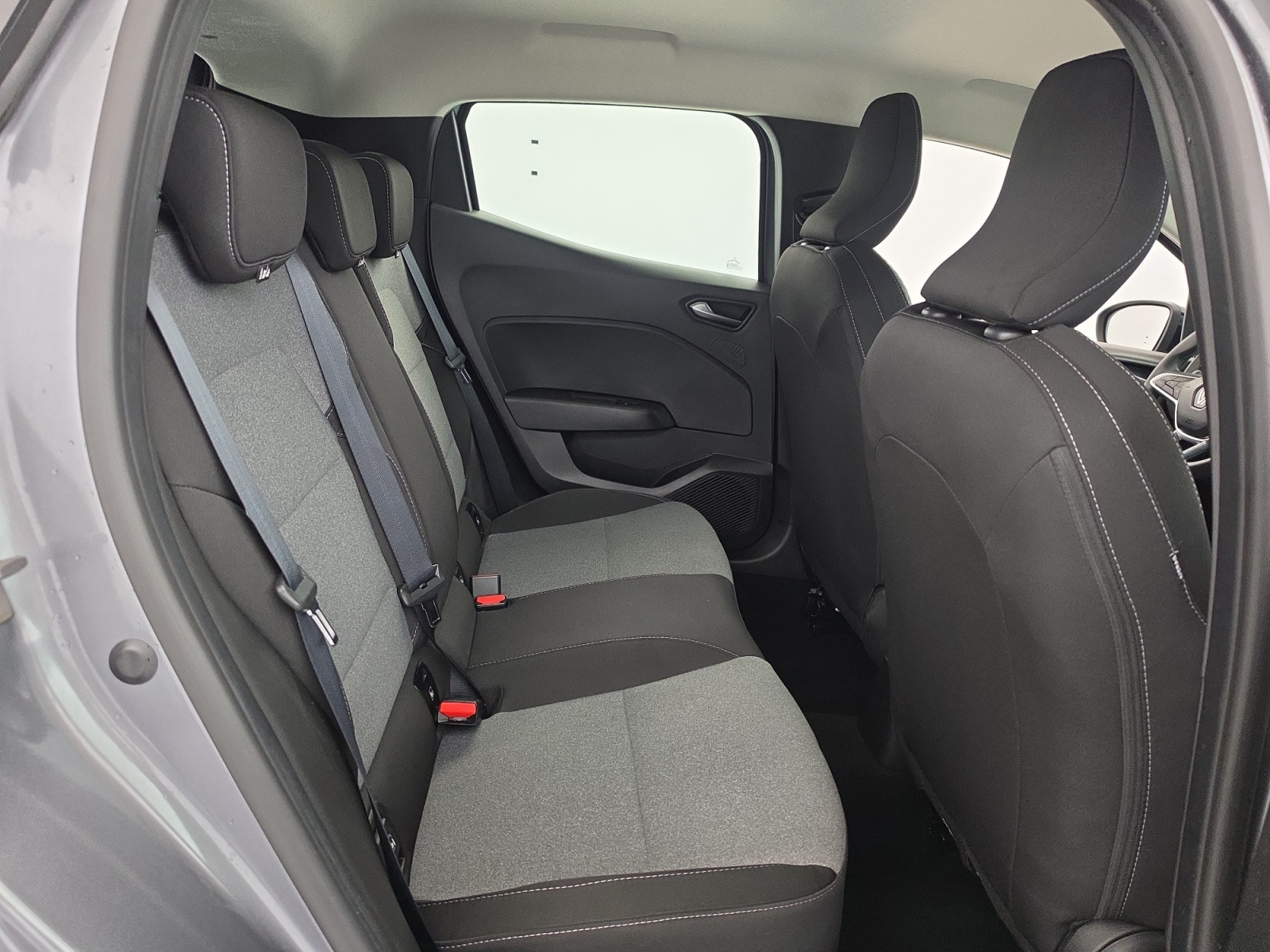 Vente en ligne Renault Clio 5 Clio TCe 90 au prix de 15 290 €