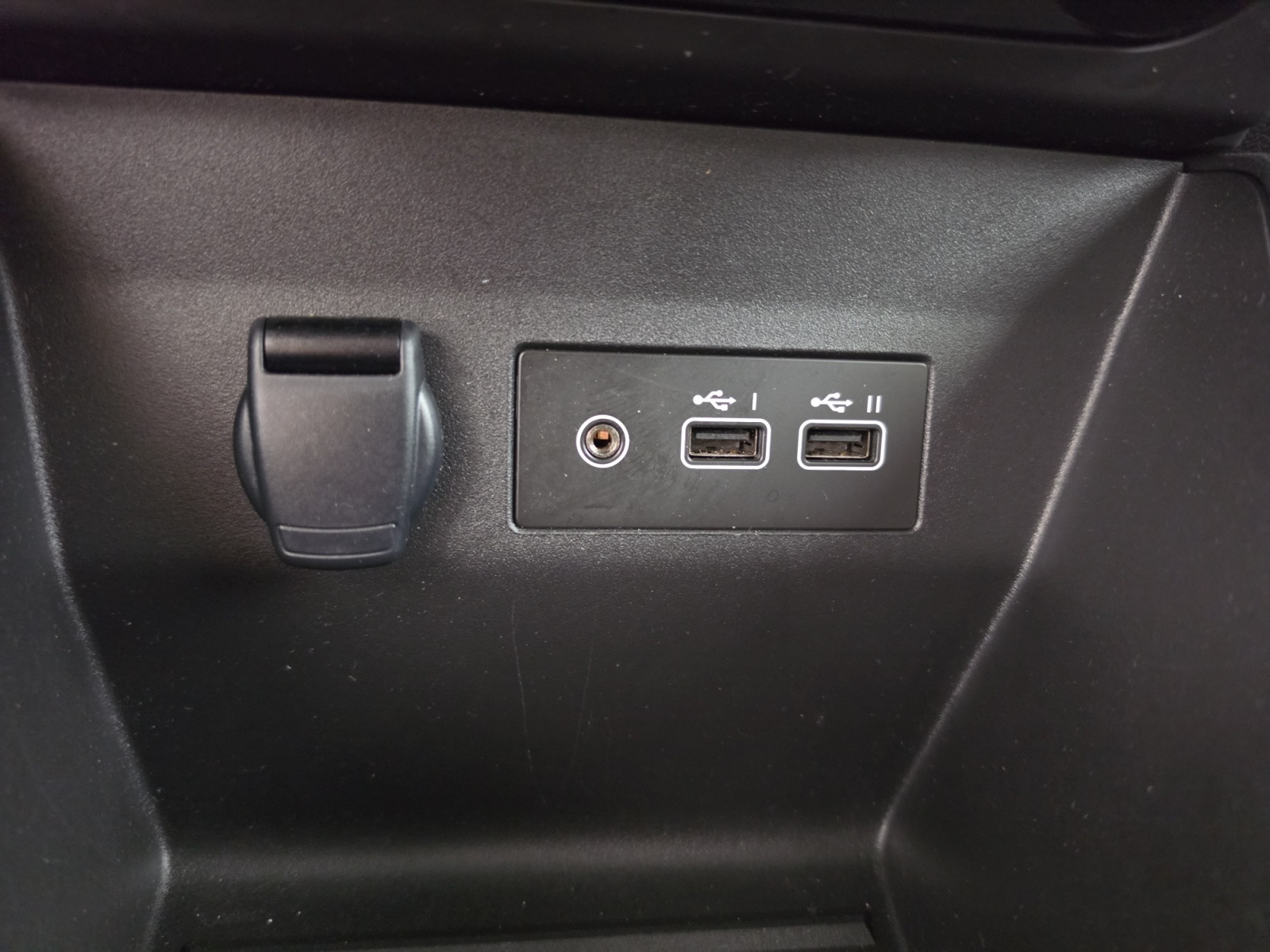 Vente en ligne Renault Clio 5 Clio TCe 90 au prix de 15 290 €