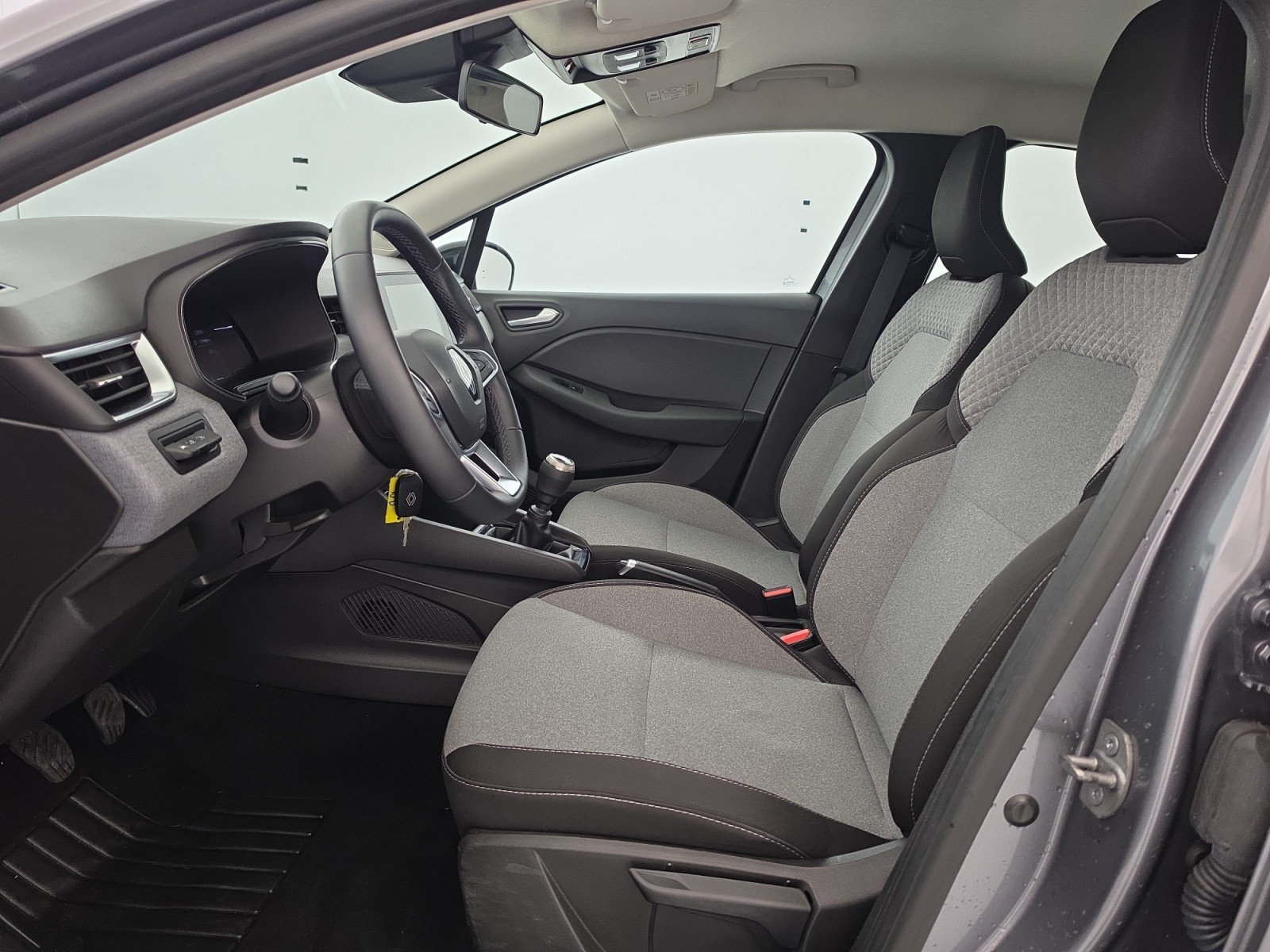 Vente en ligne Renault Clio 5 Clio TCe 90 au prix de 15 290 €