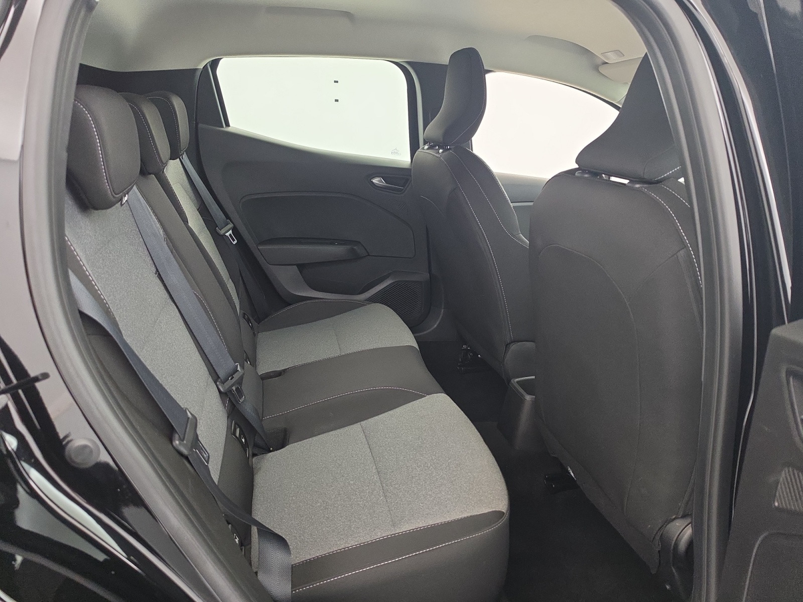 Vente en ligne Renault Clio 5 Clio Blue dCi 100 ch GSR2 au prix de 15 990 €