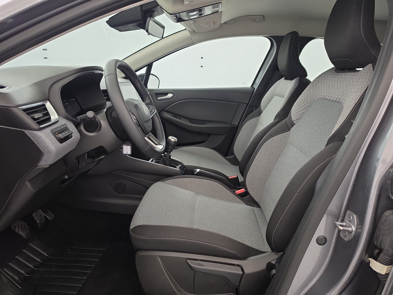 Vente en ligne Renault Clio 5 Clio Blue dCi 100 ch GSR2 au prix de 16 690 €