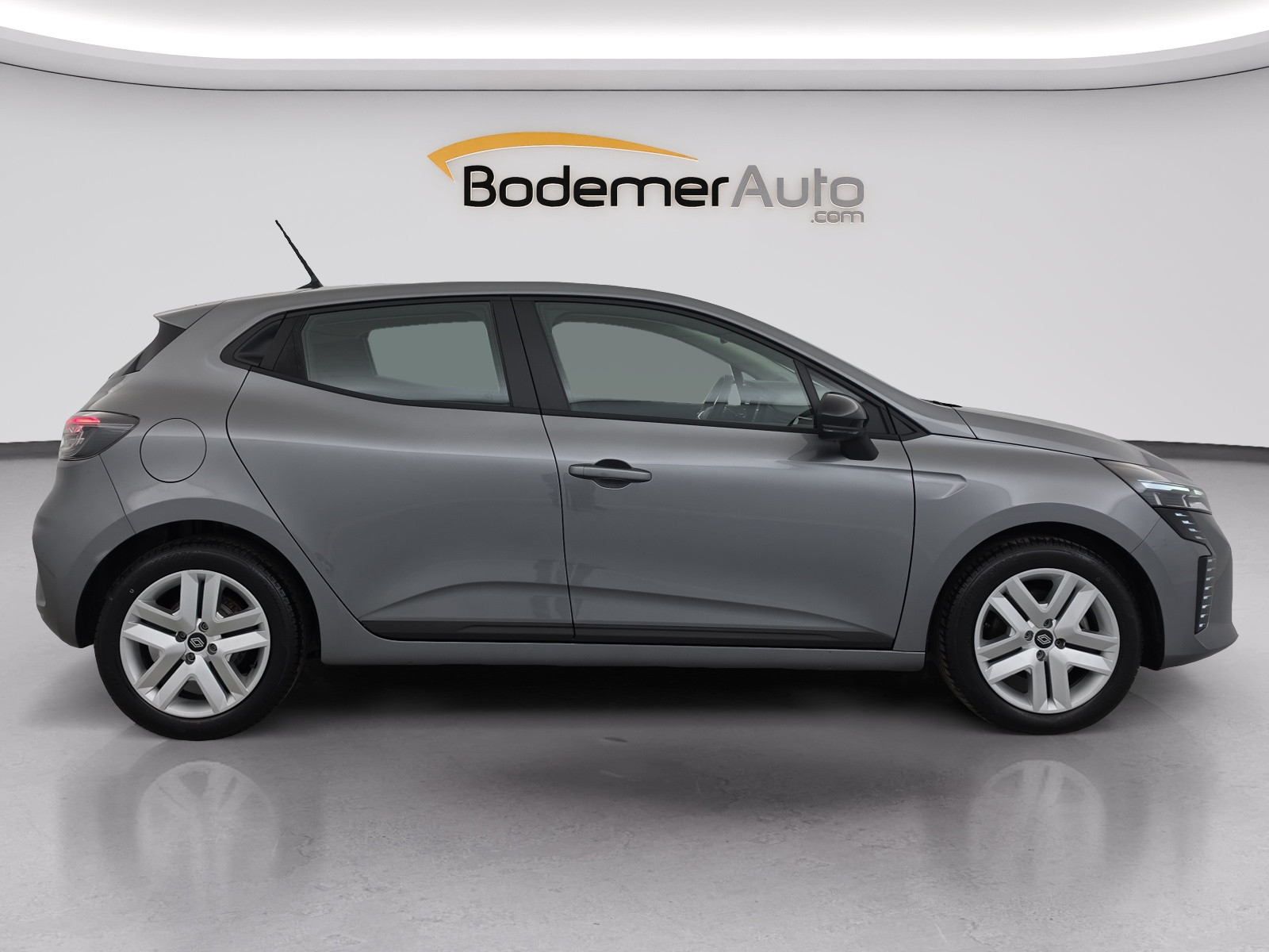 Vente en ligne Renault Clio 5 Clio Blue dCi 100 ch GSR2 au prix de 16 690 €