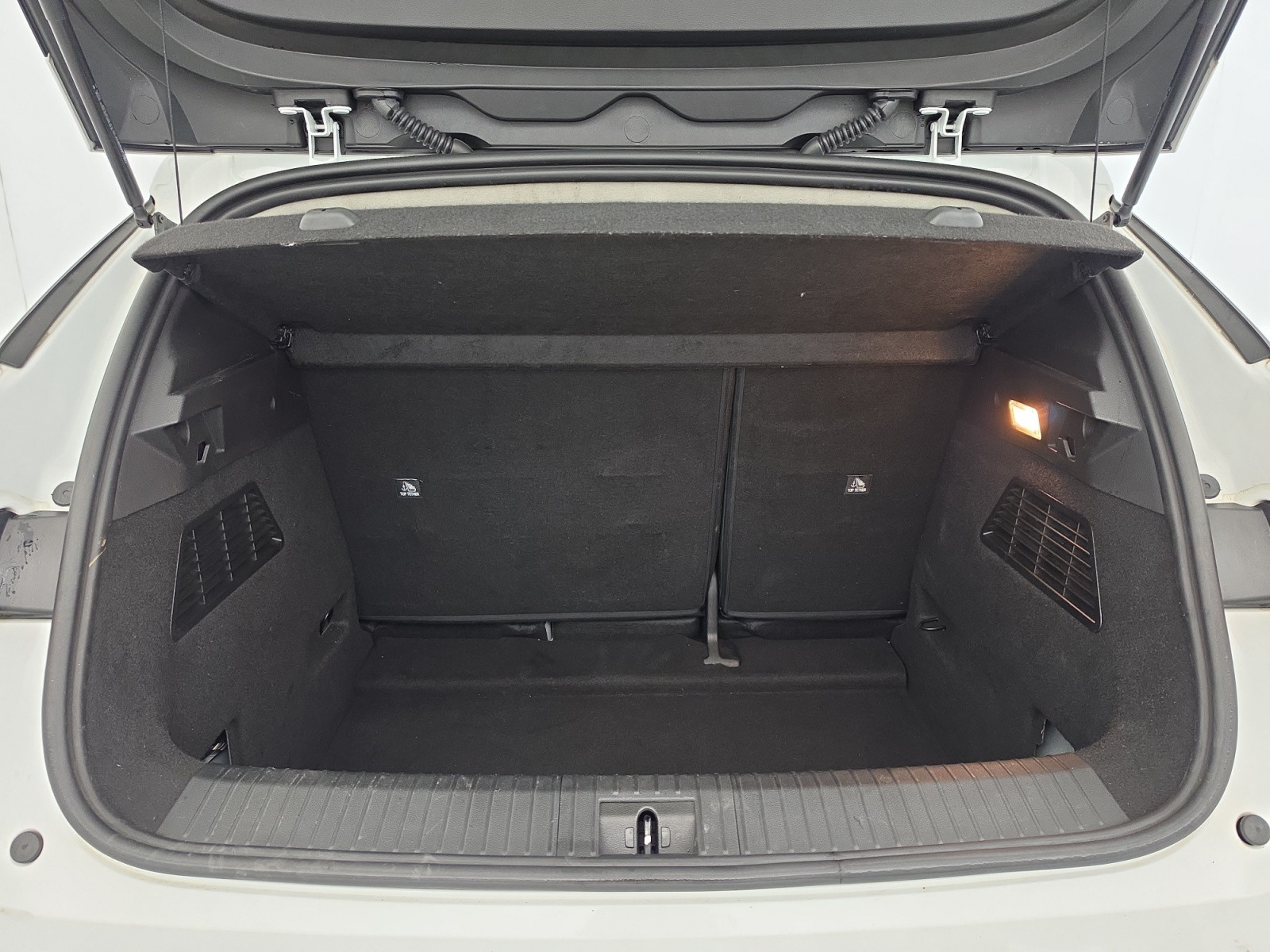 Vente en ligne Renault Megane E-Tech  ER EV60 130ch optimum charge au prix de 20 990 €