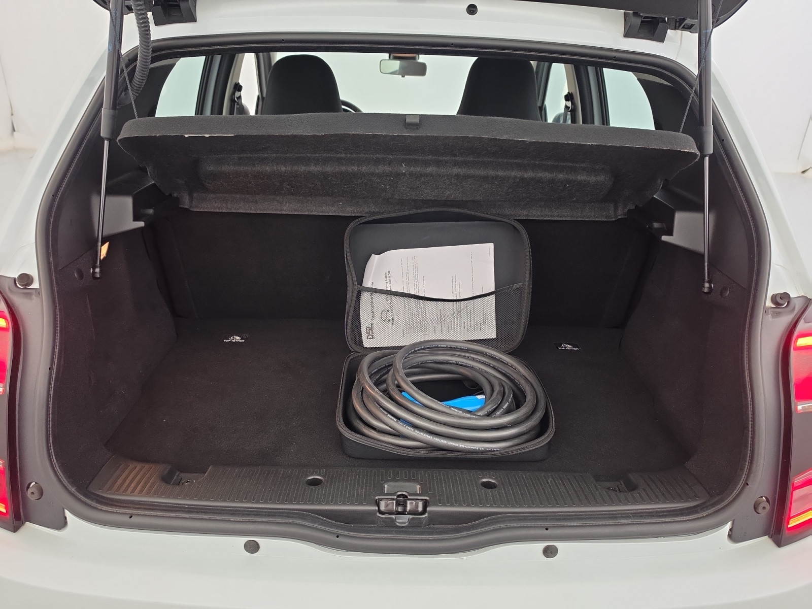 Vente en ligne Renault Twingo Electrique Twingo III E-Tech au prix de 13 990 €