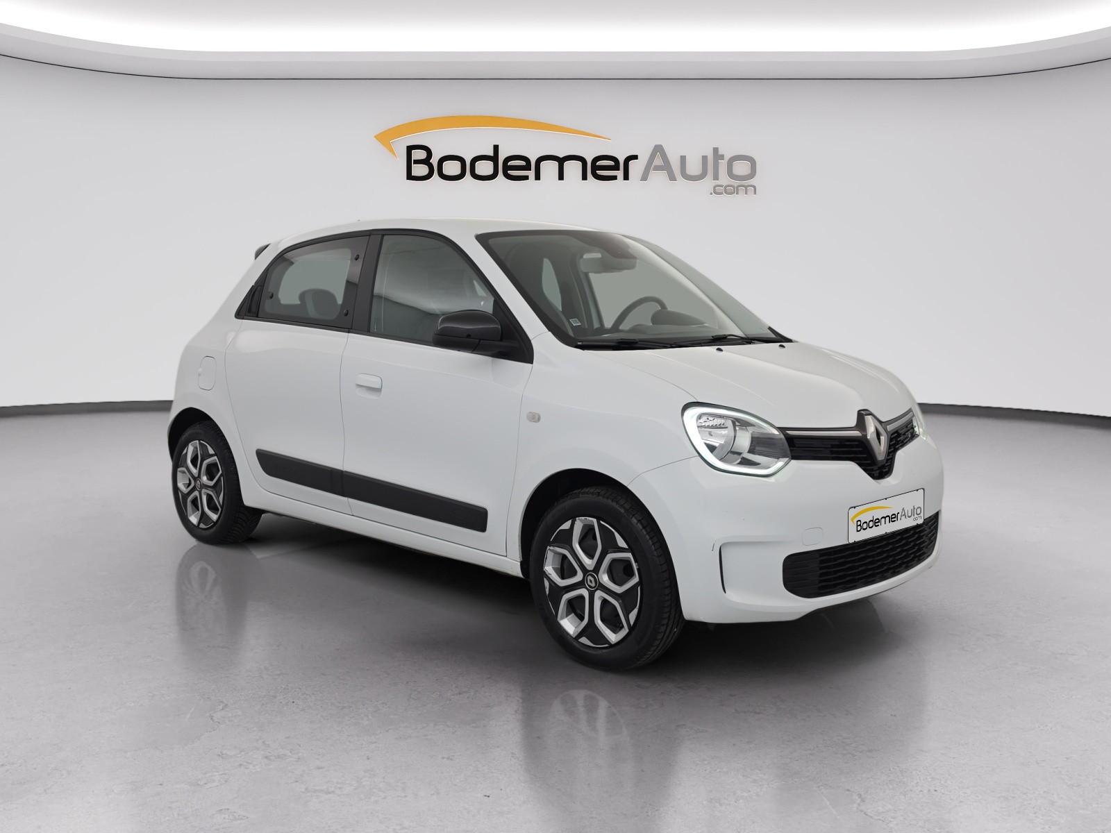 Vente en ligne Renault Twingo Electrique Twingo III E-Tech au prix de 12 990 €