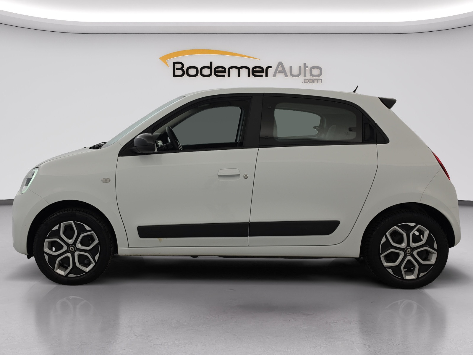 Vente en ligne Renault Twingo Electrique Twingo III E-Tech au prix de 12 990 €
