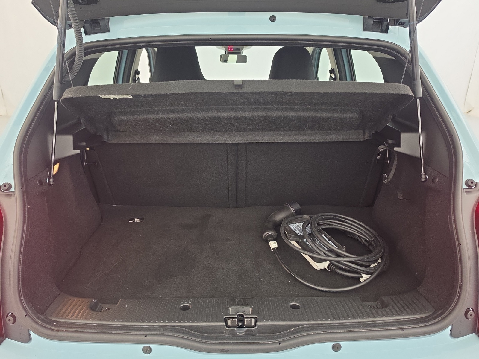 Vente en ligne Renault Twingo Electrique Twingo III E-Tech au prix de 13 990 €